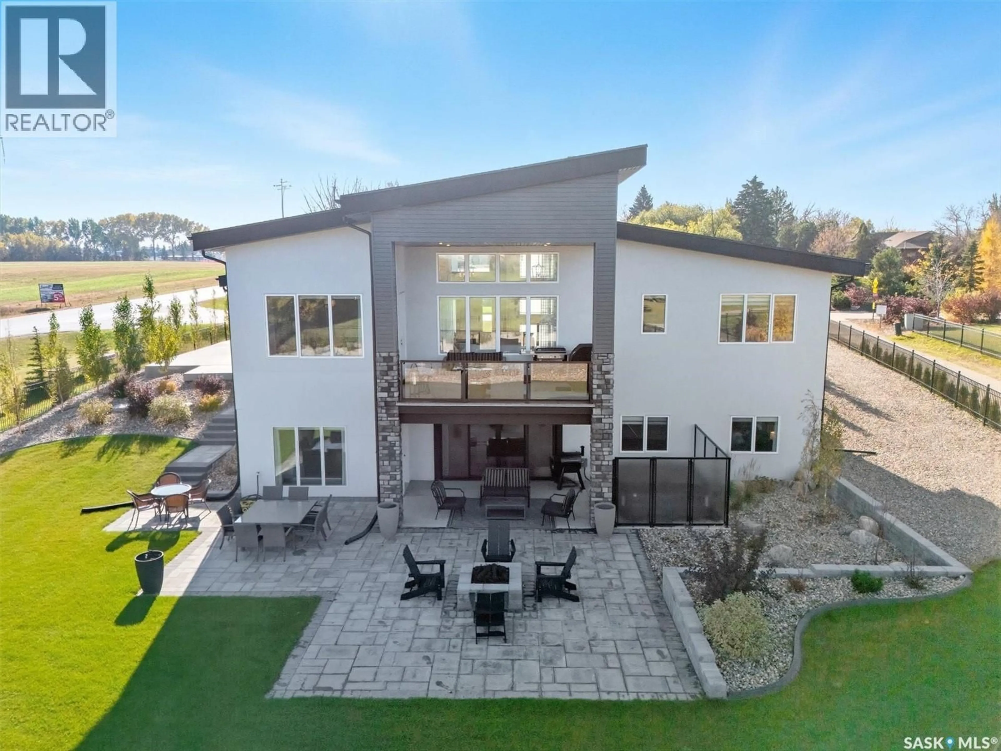 A pic from outside/outdoor area/front of a property/back of a property/a pic from drone, unknown for 100 GREENBRYRE CRESCENT, Corman Park Rm No. 344 Saskatchewan S7V0J5