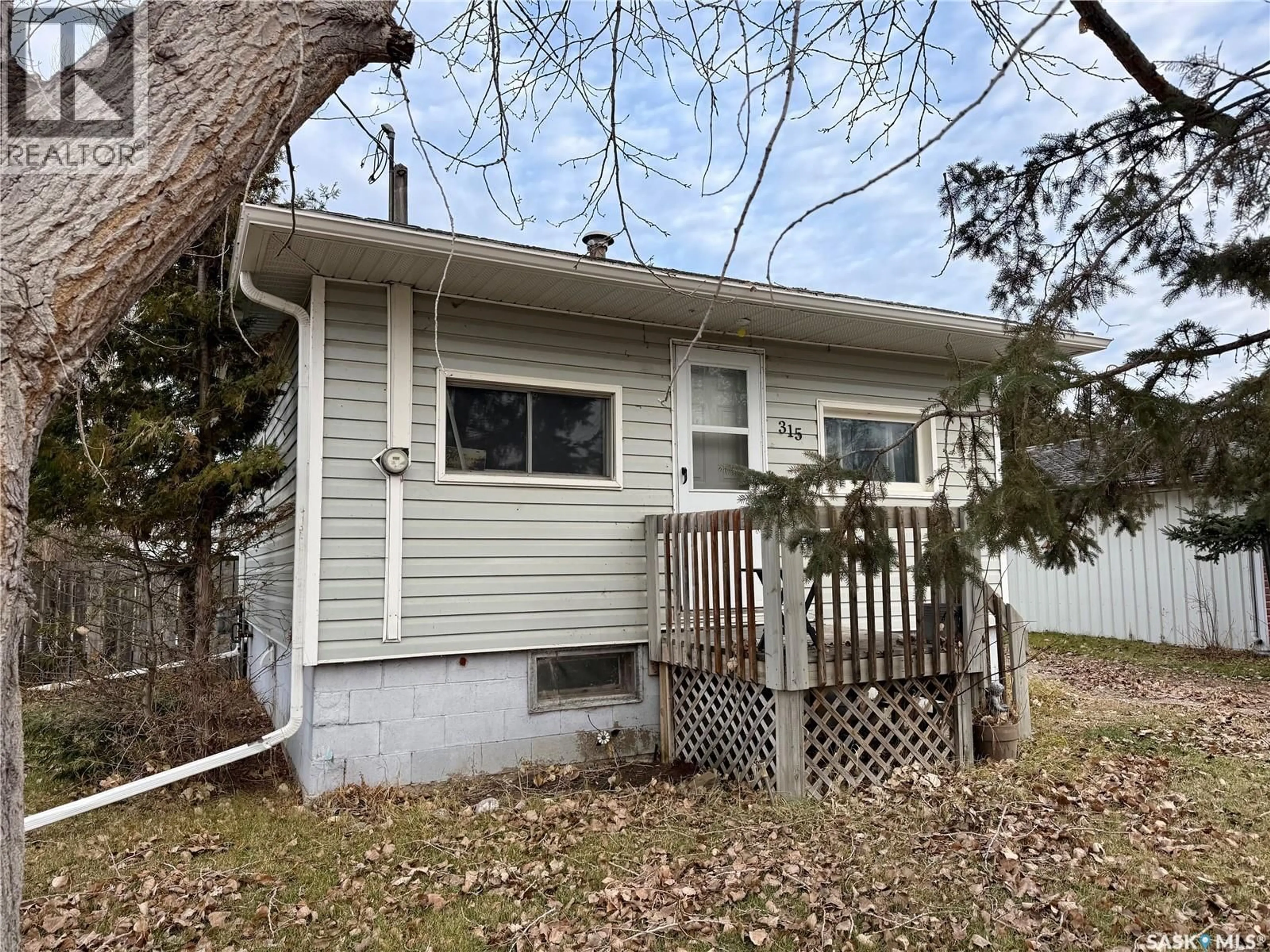 Home with vinyl exterior material, street for 315 GLASGOW AVENUE, Saltcoats Saskatchewan S0A3R0
