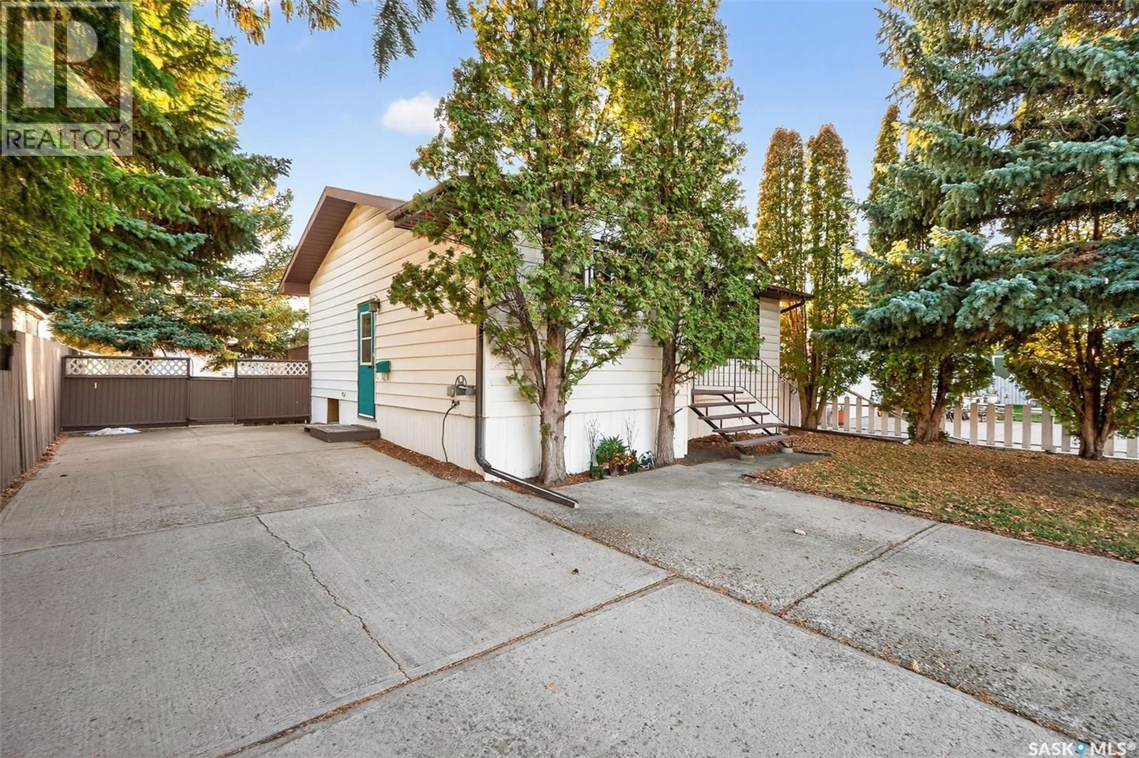 Unknown for 1005 VAUGHAN STREET, Moose Jaw Saskatchewan S6H5P1