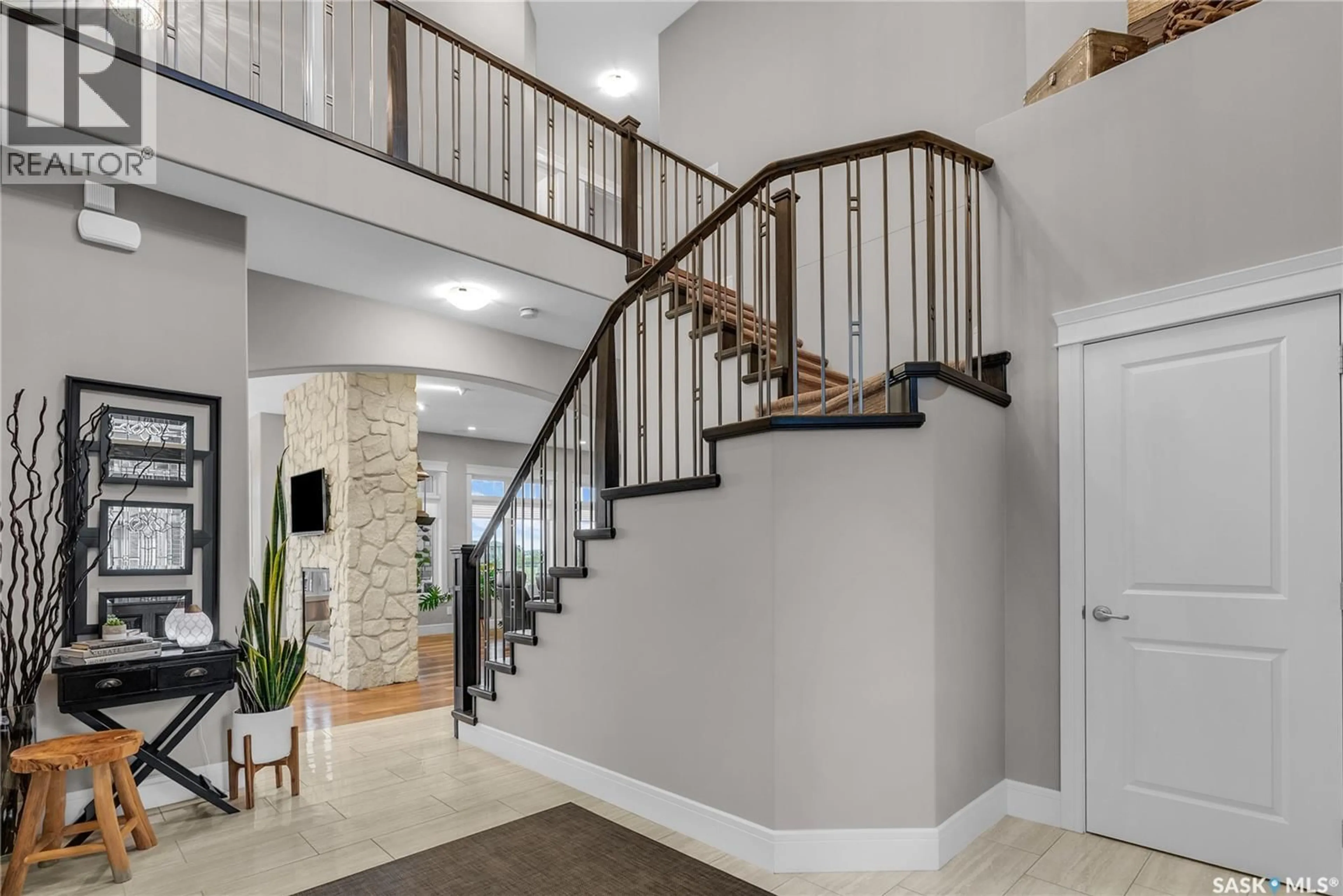 Unknown for 250 WHALLEY CRESCENT, Saskatoon Saskatchewan S7T0E6