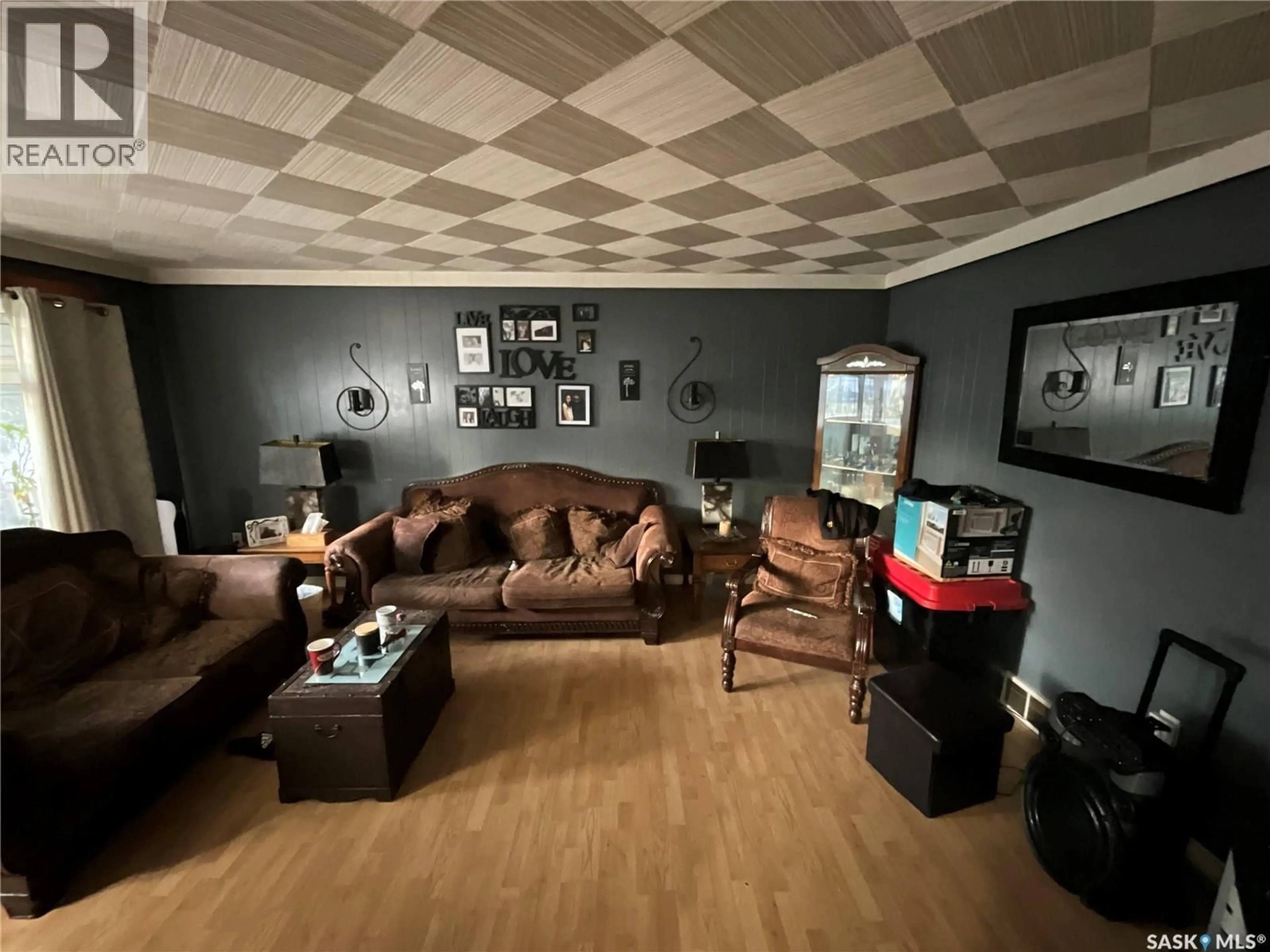 A pic of a room for 275 CENTRAL AVENUE, Fort Qu'Appelle Saskatchewan S0G1S0