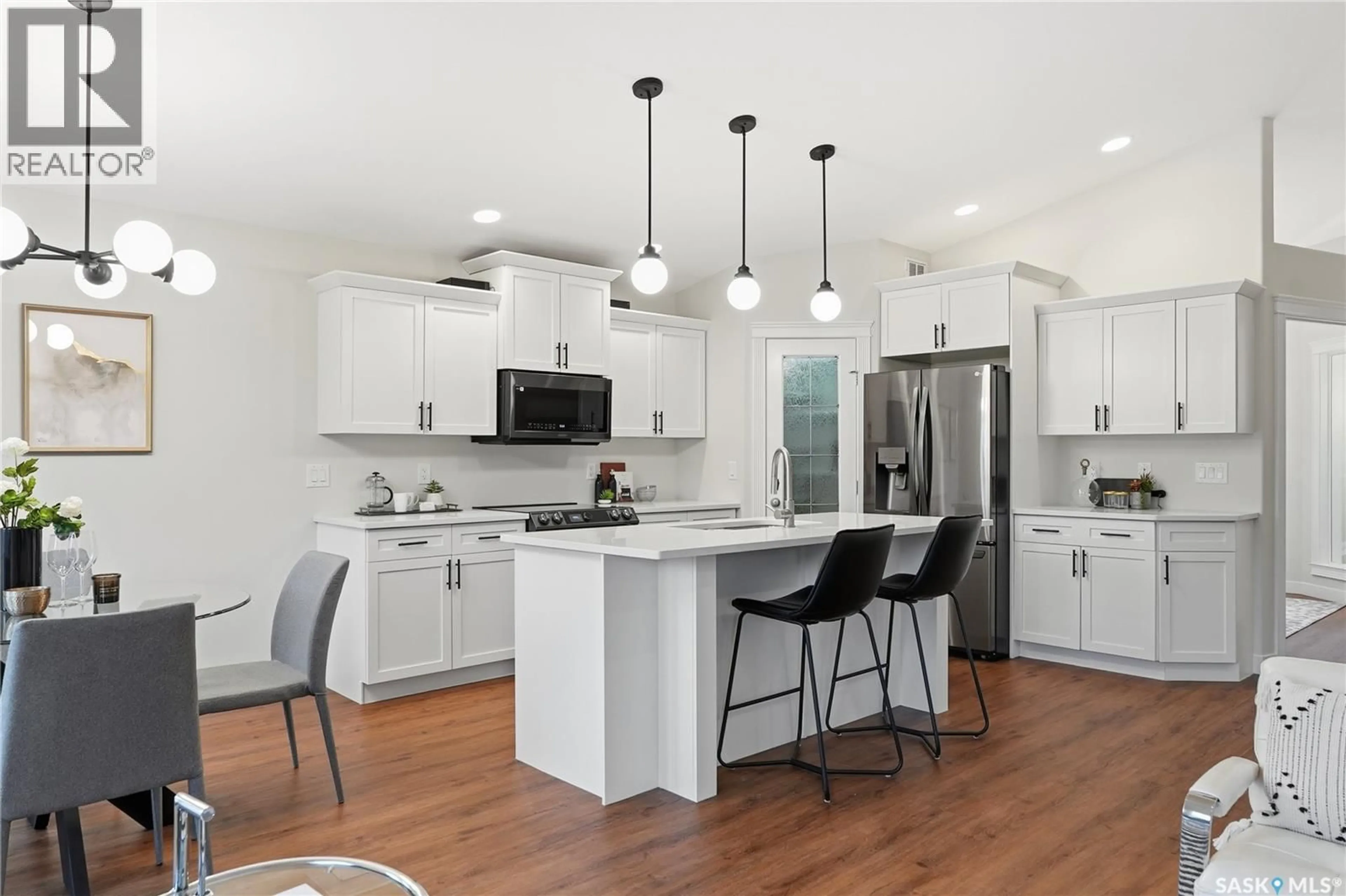 Open concept kitchen, unknown for 703 BEECHDALE WAY, Saskatoon Saskatchewan S7V0A5