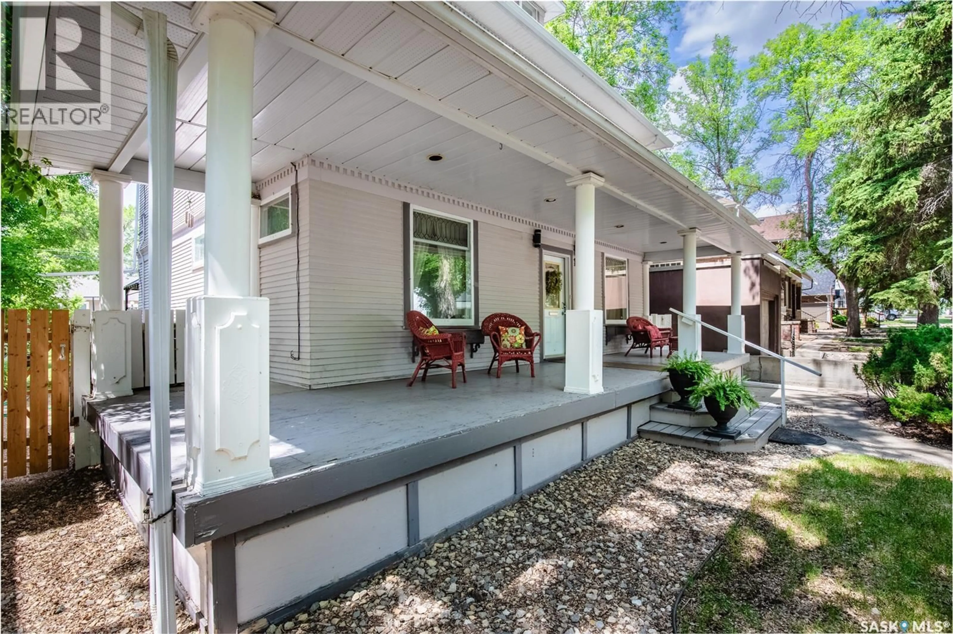 Patio, street for 1116 CLIFTON AVENUE, Moose Jaw Saskatchewan S6H3L5