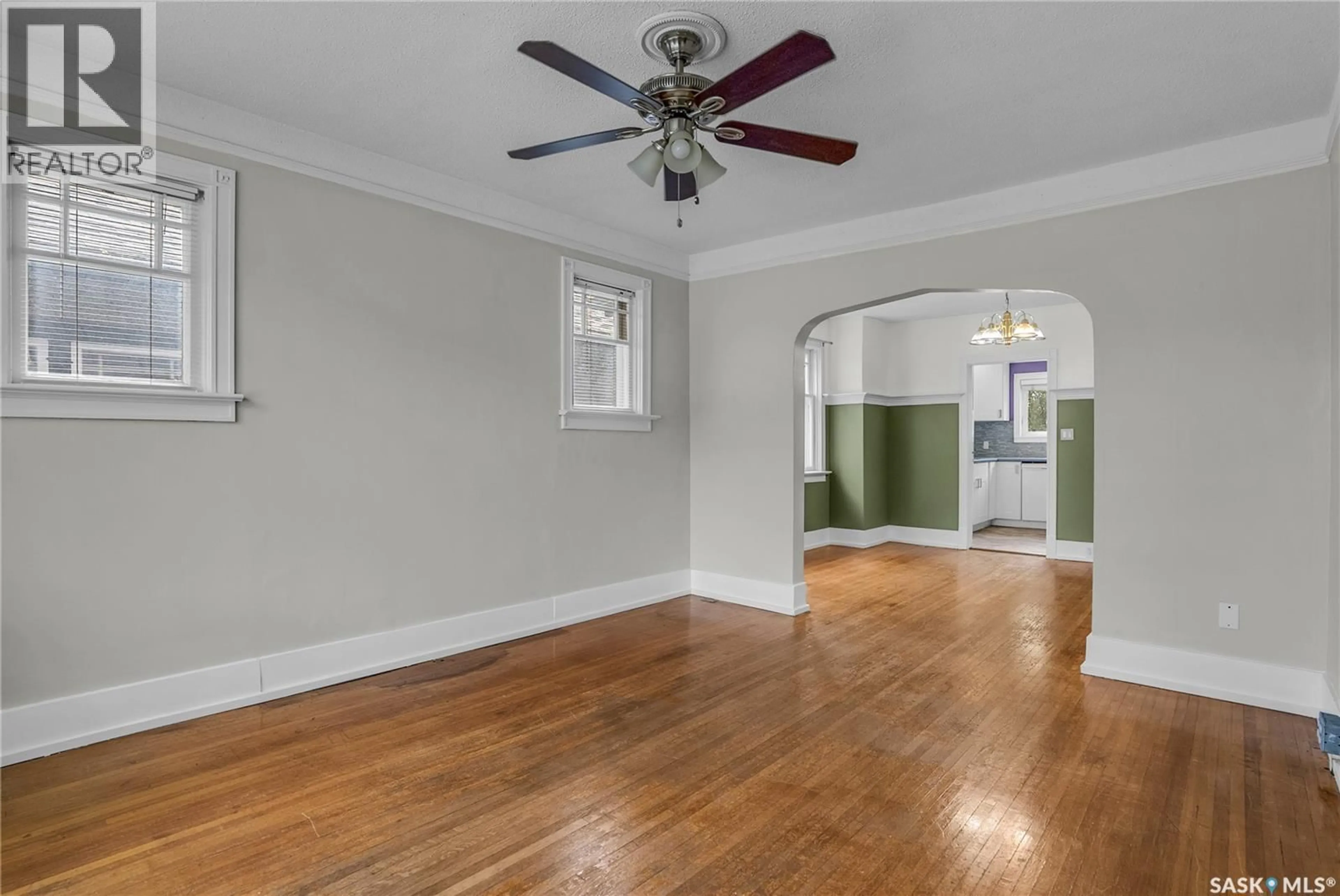 A pic of a room for 107 28TH STREET, Saskatoon Saskatchewan S7L0K1