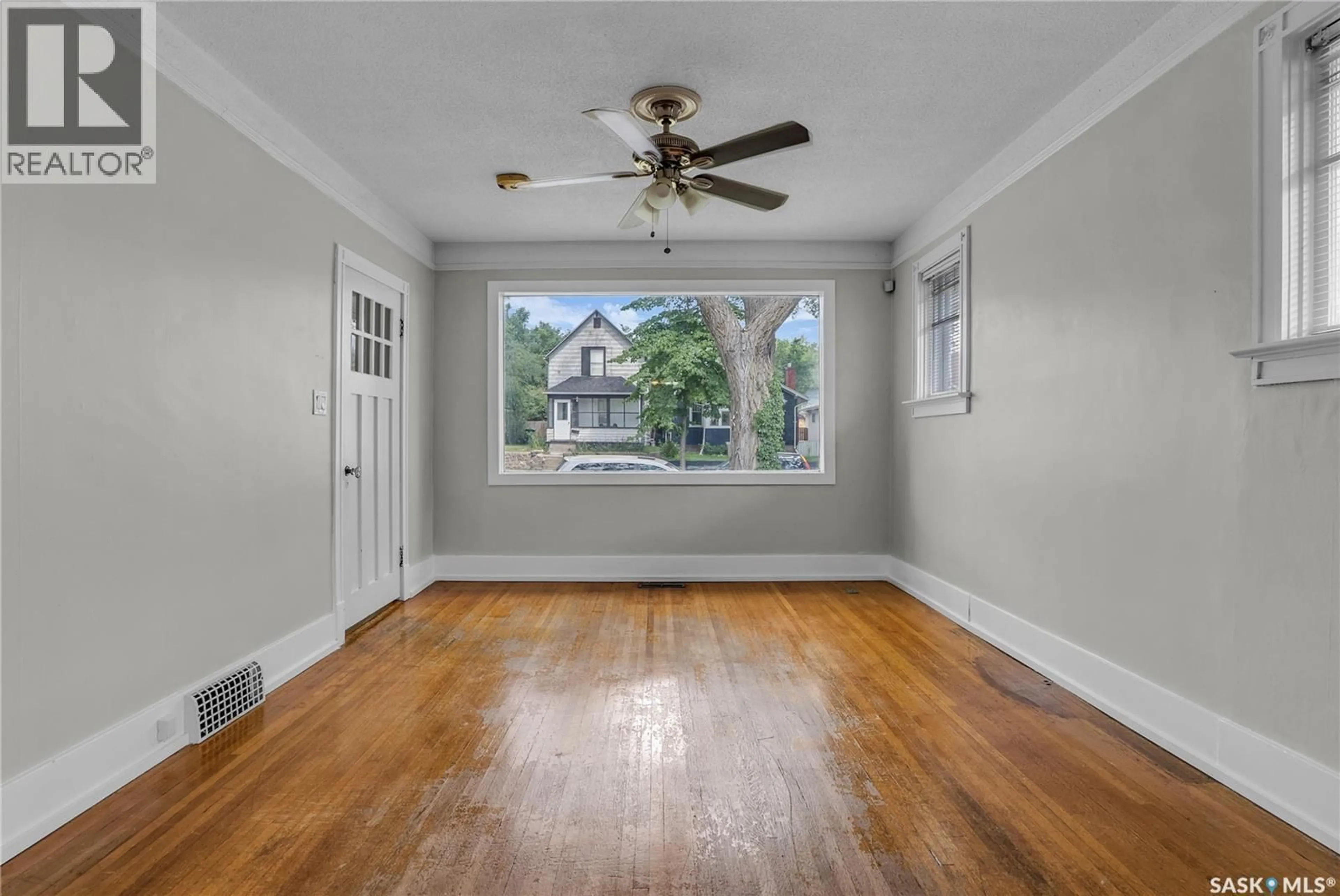 Unknown for 107 28TH STREET, Saskatoon Saskatchewan S7L0K1