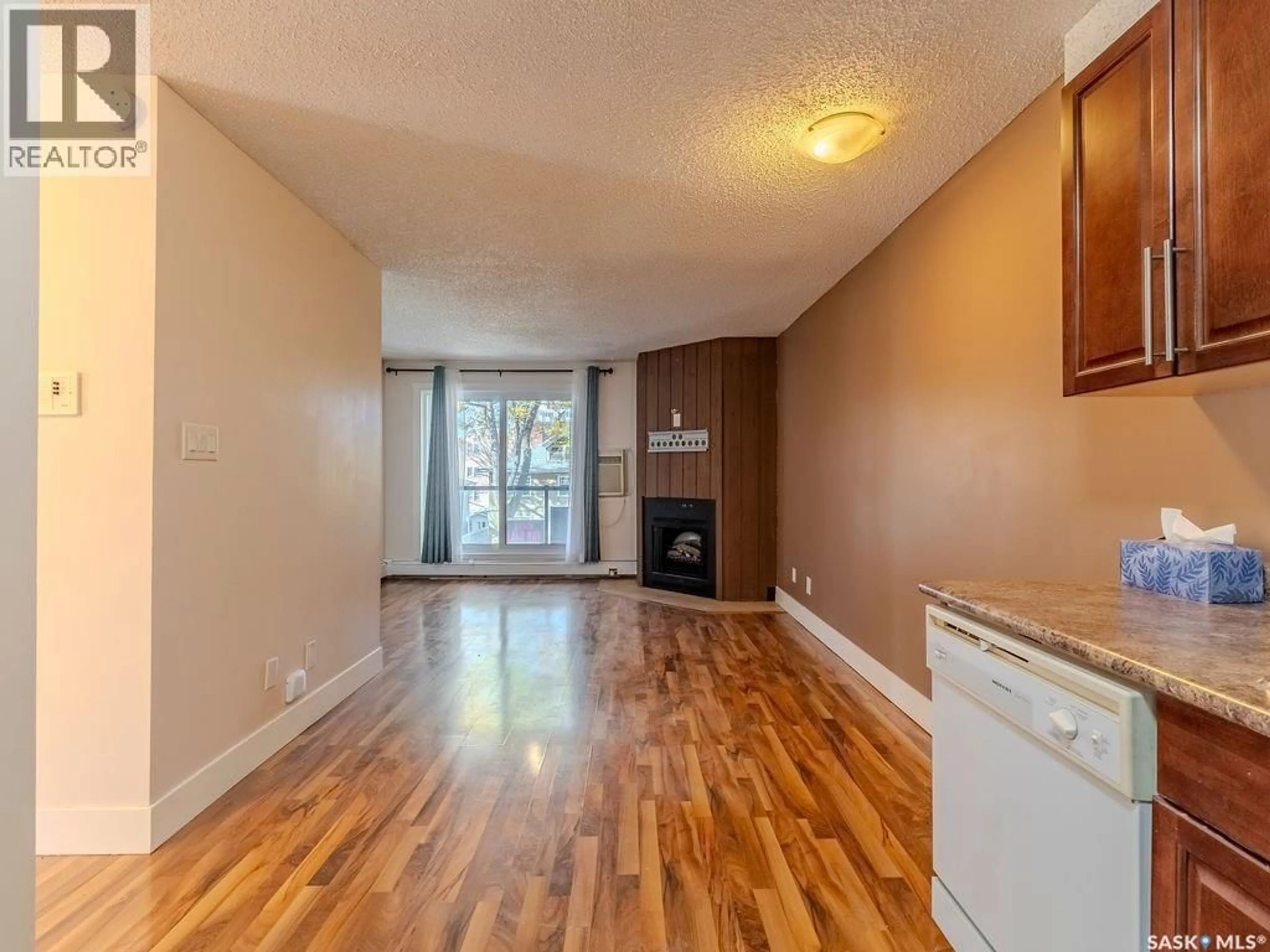 A pic of a room for N - 301 512 4TH AVENUE, Saskatoon Saskatchewan S7K2M7