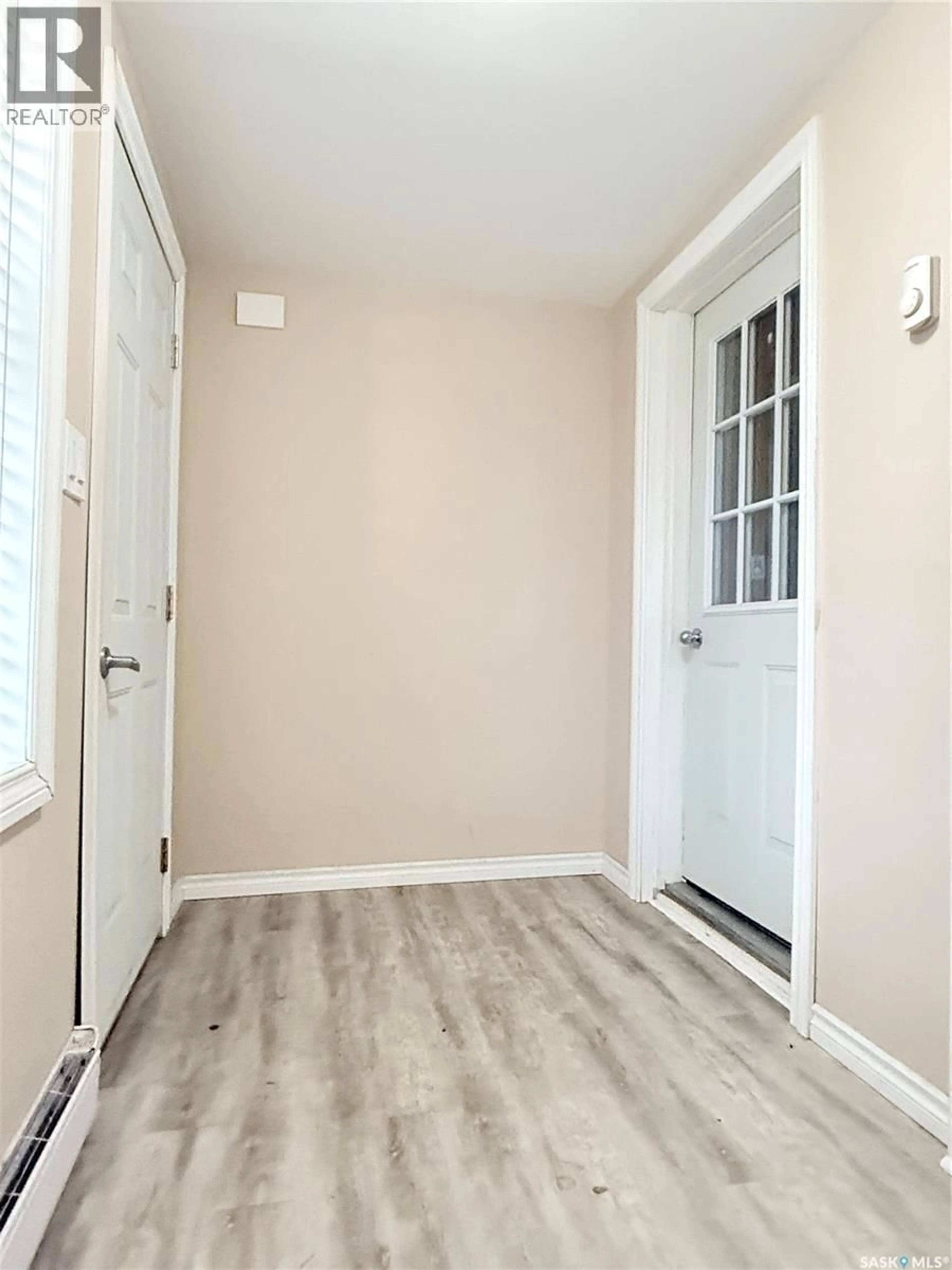 Indoor entryway for 337 4TH AVENUE, Melville Saskatchewan S0A2P0