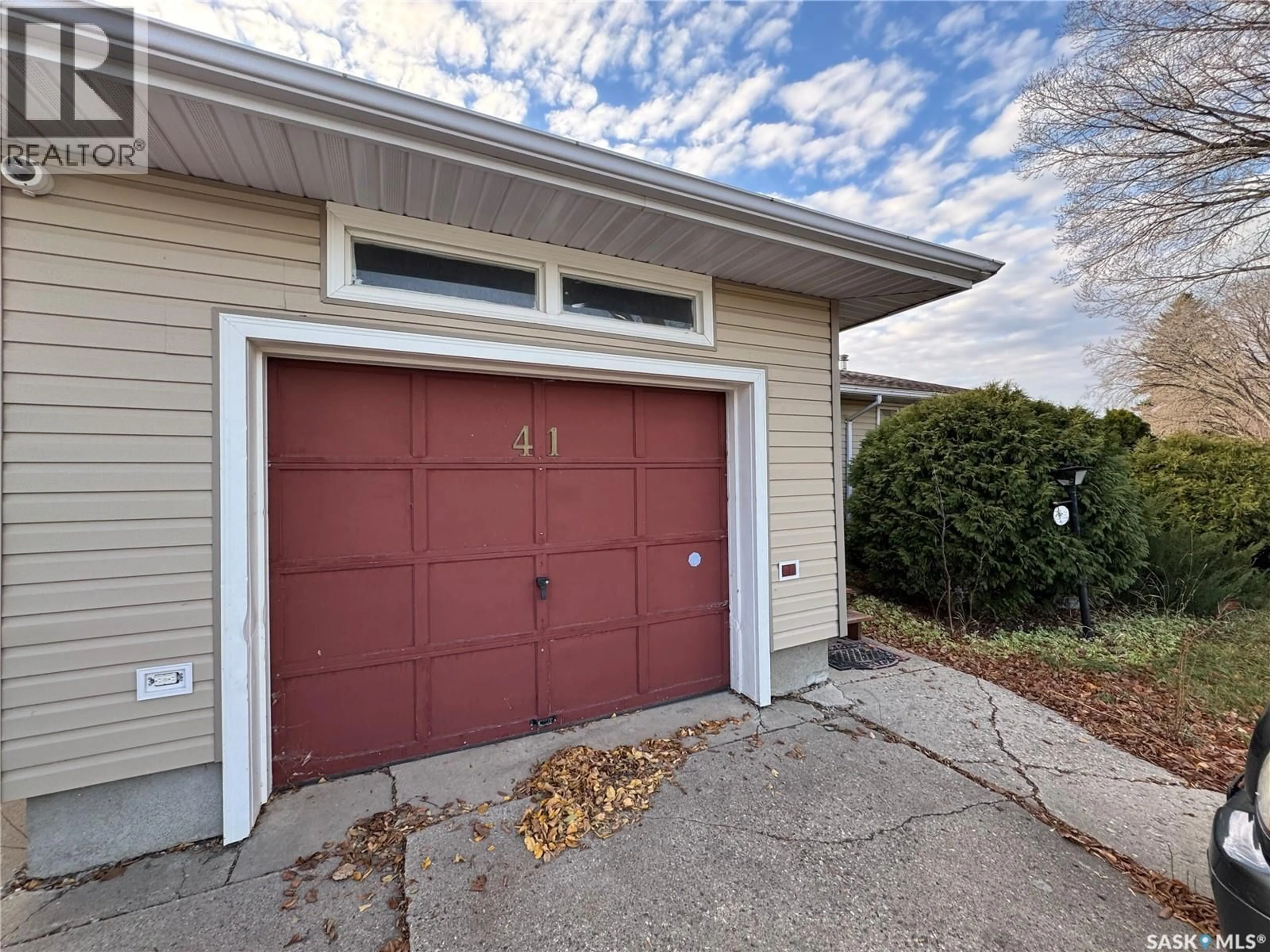 Unknown for 41 HALLERAN CRESCENT, Regina Saskatchewan S4R3Z5