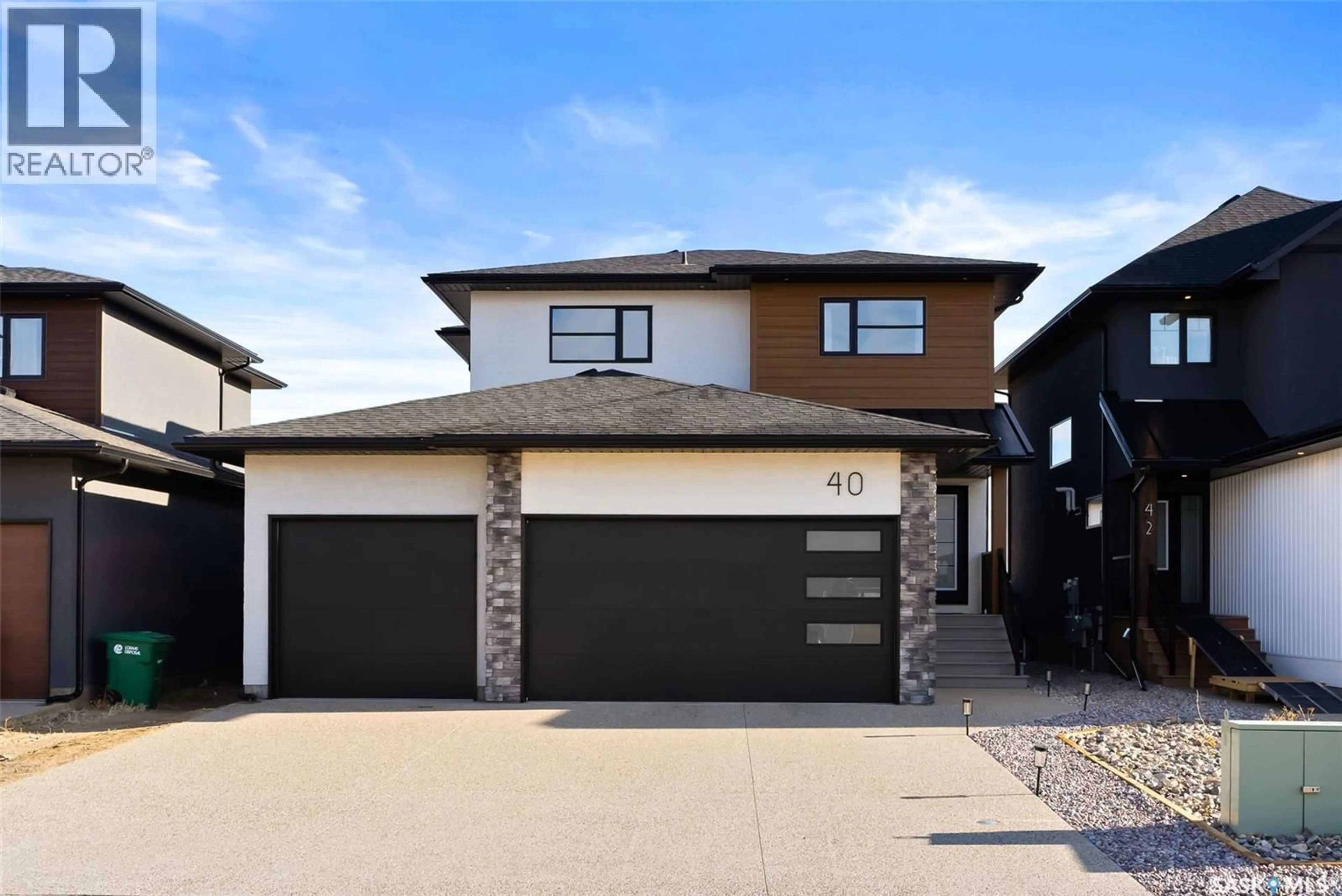 Unknown for 40 MACKENZIE CRESCENT, Pilot Butte Saskatchewan S0G3Z0