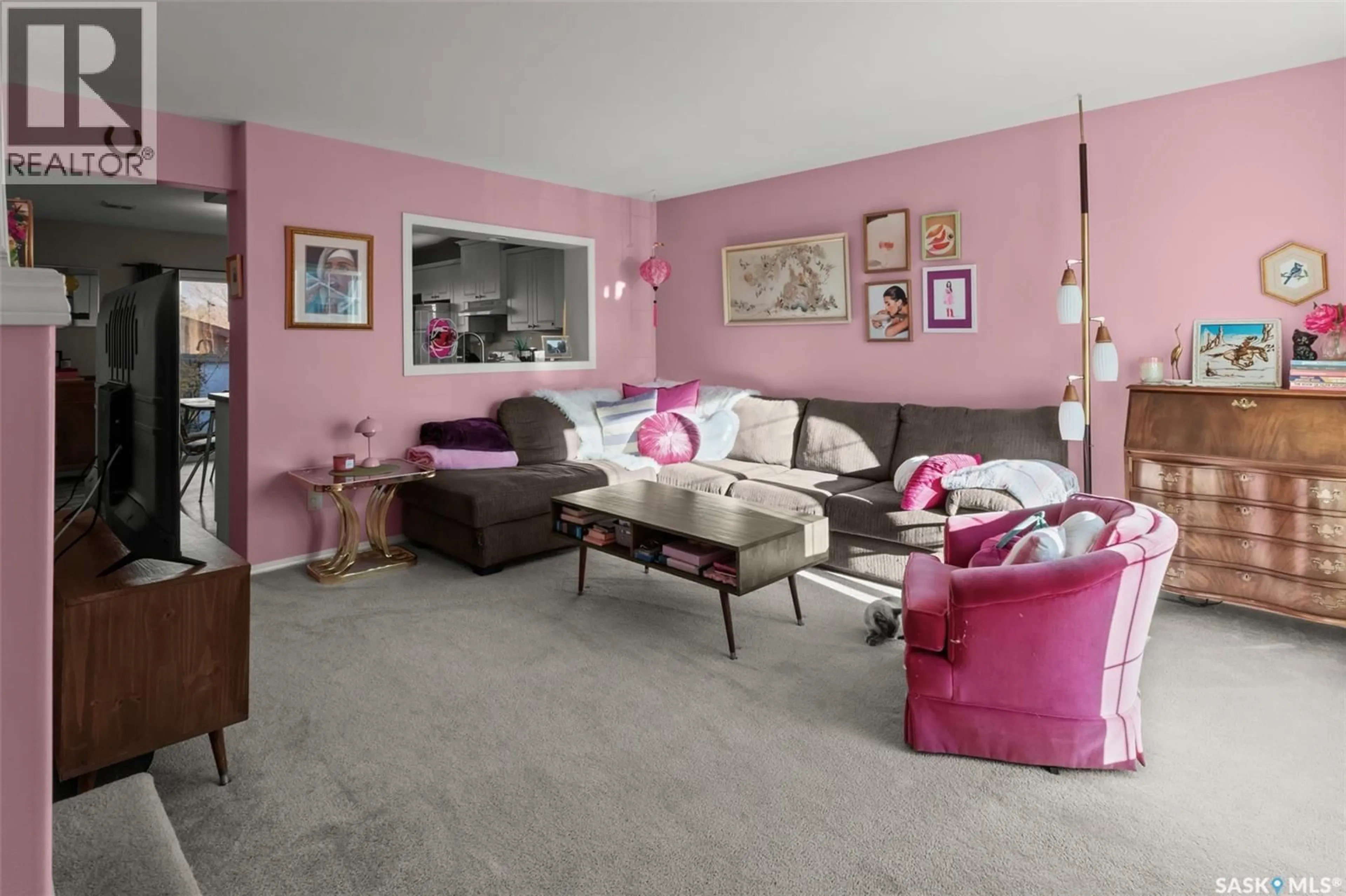 Living room with furniture, unknown for 215 RUTHERFORD CRESCENT, Saskatoon Saskatchewan S7N4X6