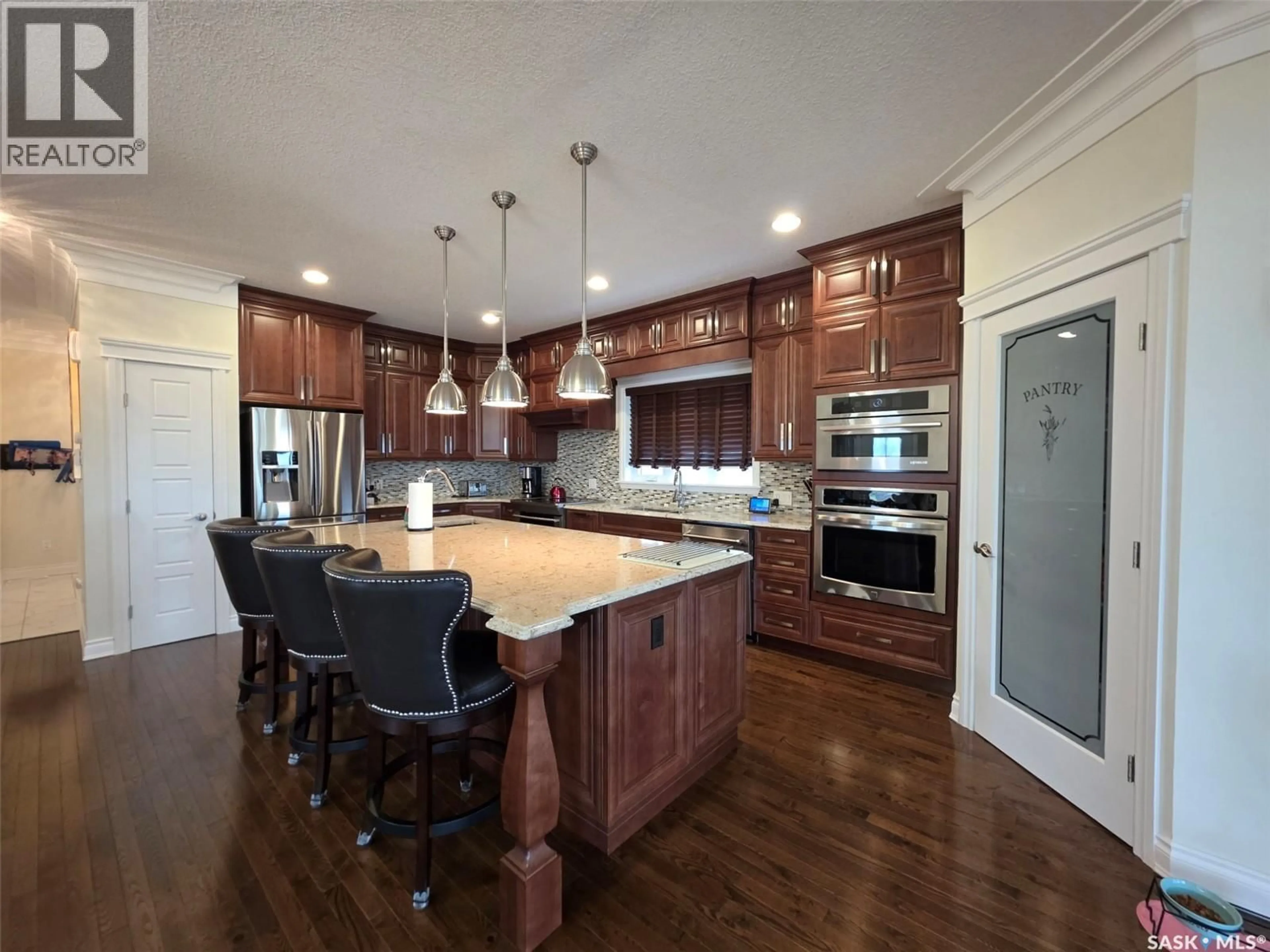 Open concept kitchen, unknown for BANMAN ACREAGE, Swift Current Rm No. 137 Saskatchewan S9H3X4