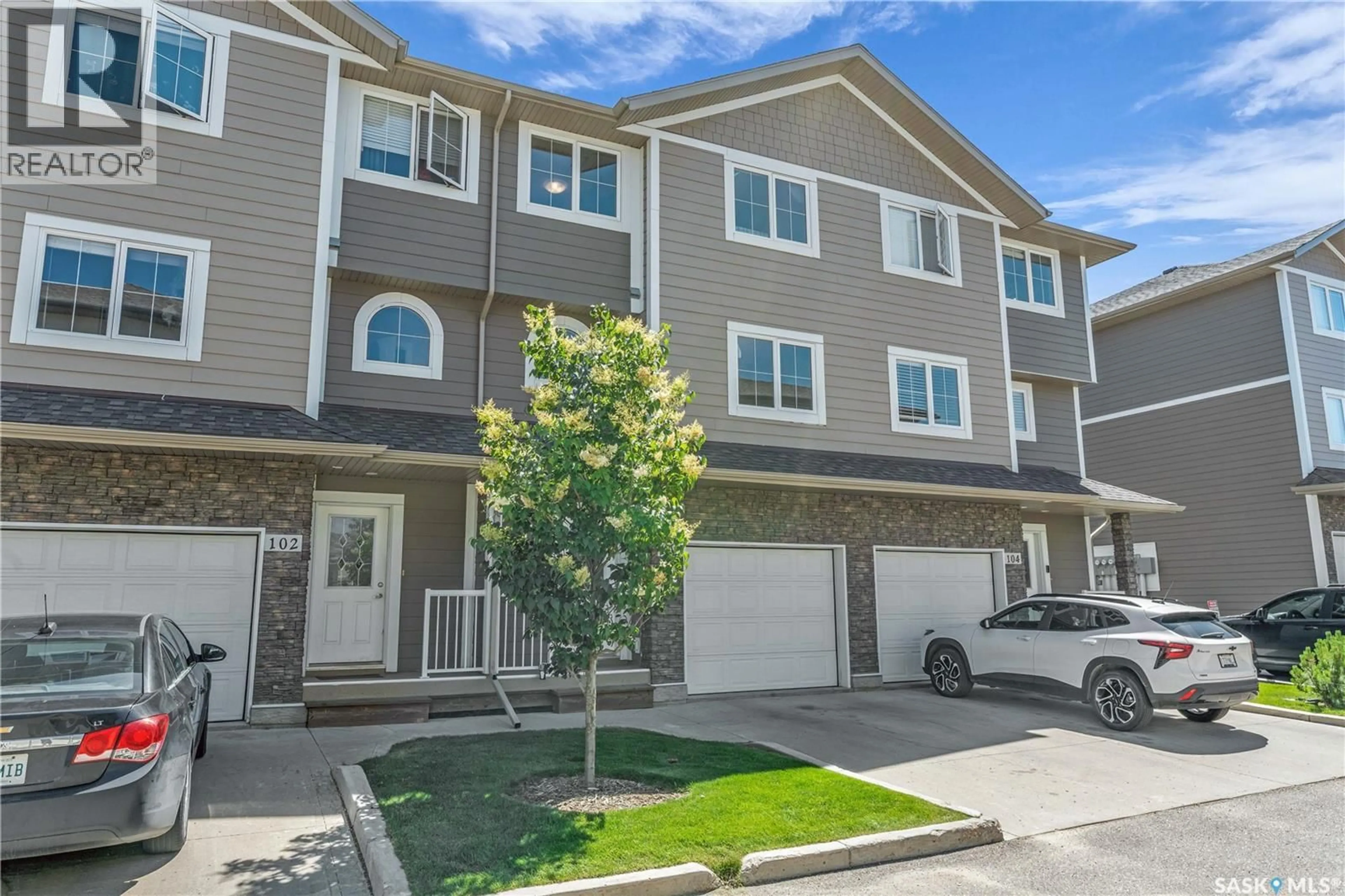 Unknown for 103 212 WILLIS CRESCENT, Saskatoon Saskatchewan S7T0R6