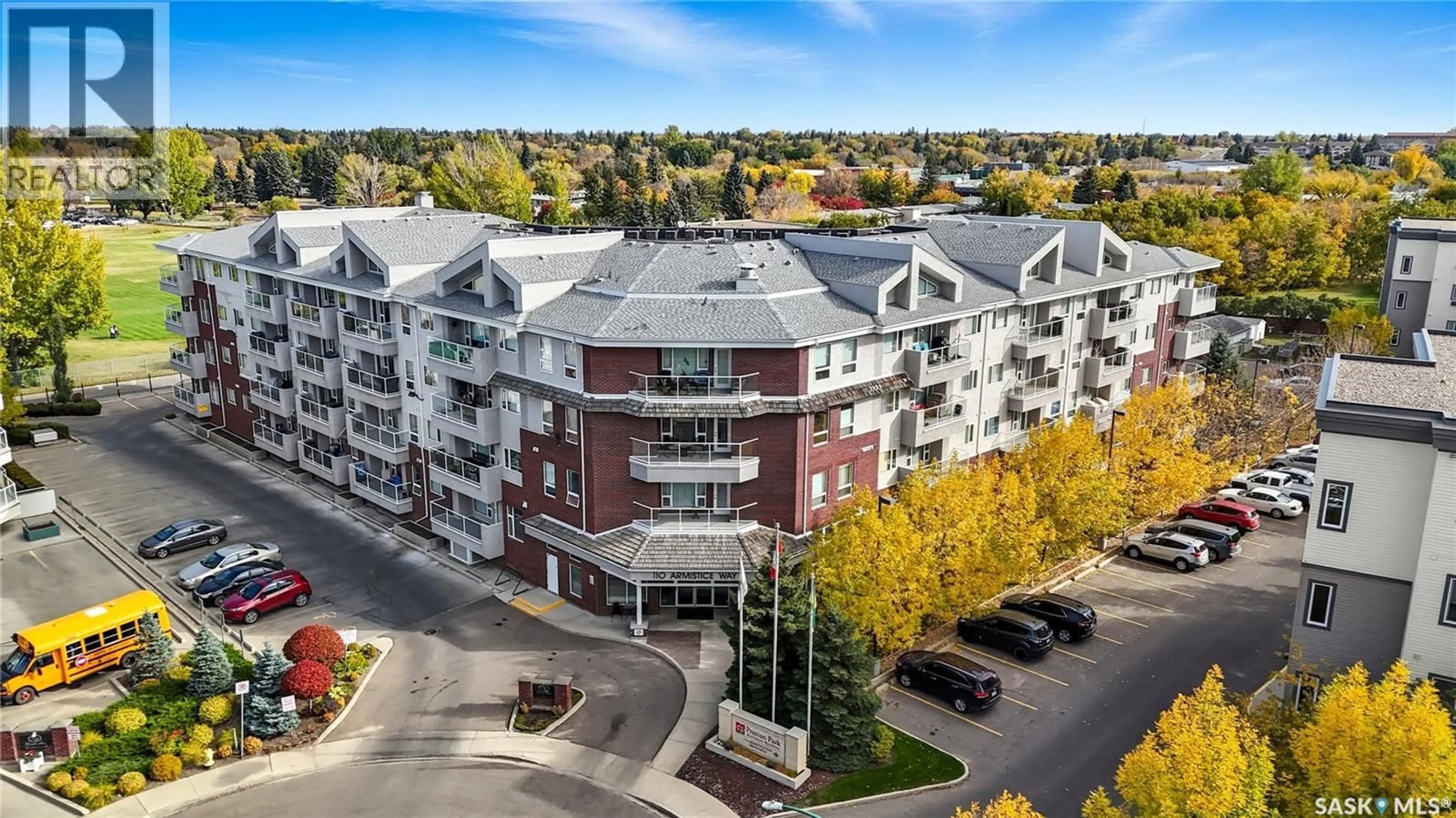 A pic from outside/outdoor area/front of a property/back of a property/a pic from drone, building for 314 110 ARMISTICE WAY, Saskatoon Saskatchewan S7J5L8