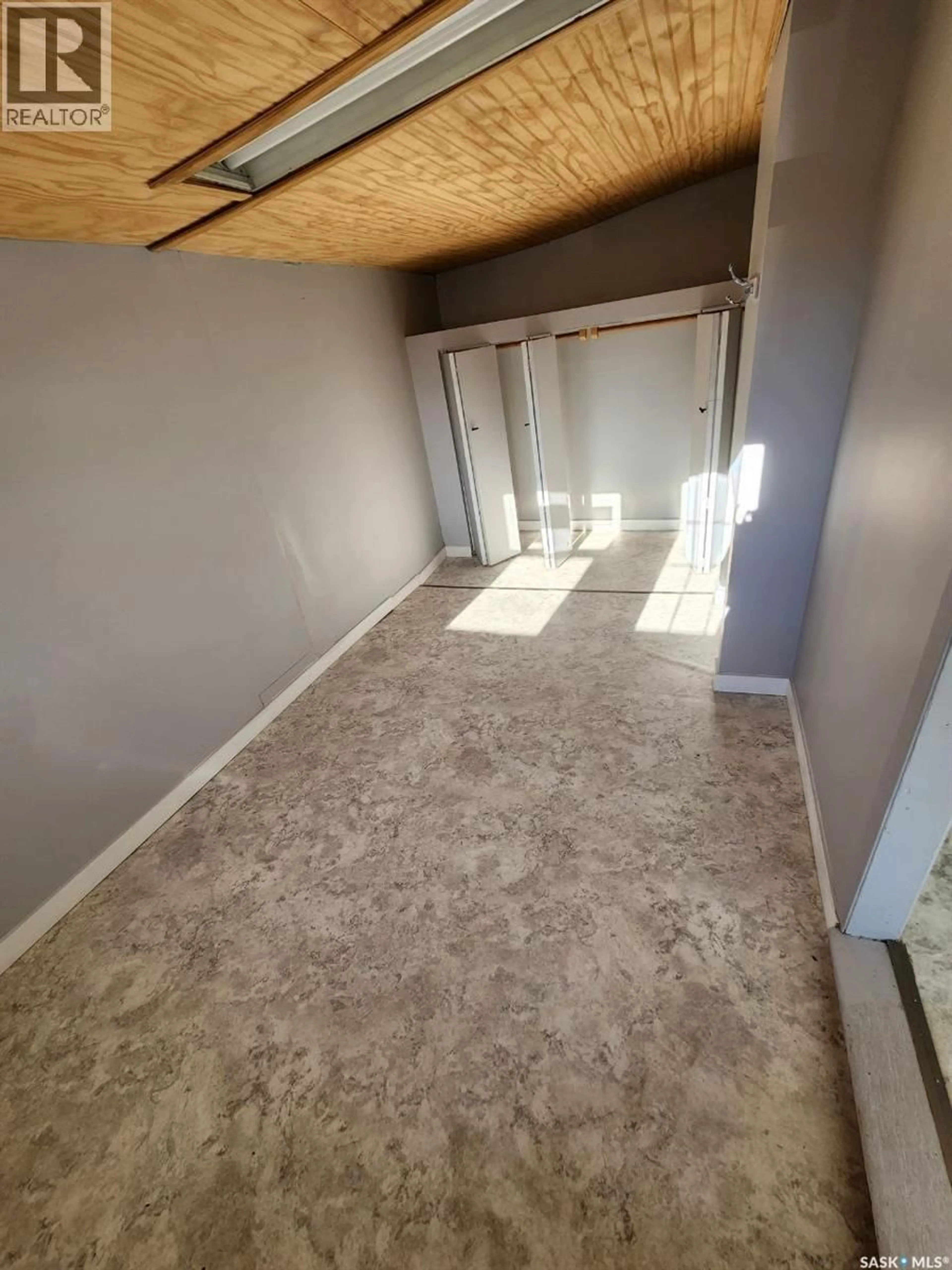 A pic of a room for 14 321 DUNLOP STREET, Saskatoon Saskatchewan S7N2P7