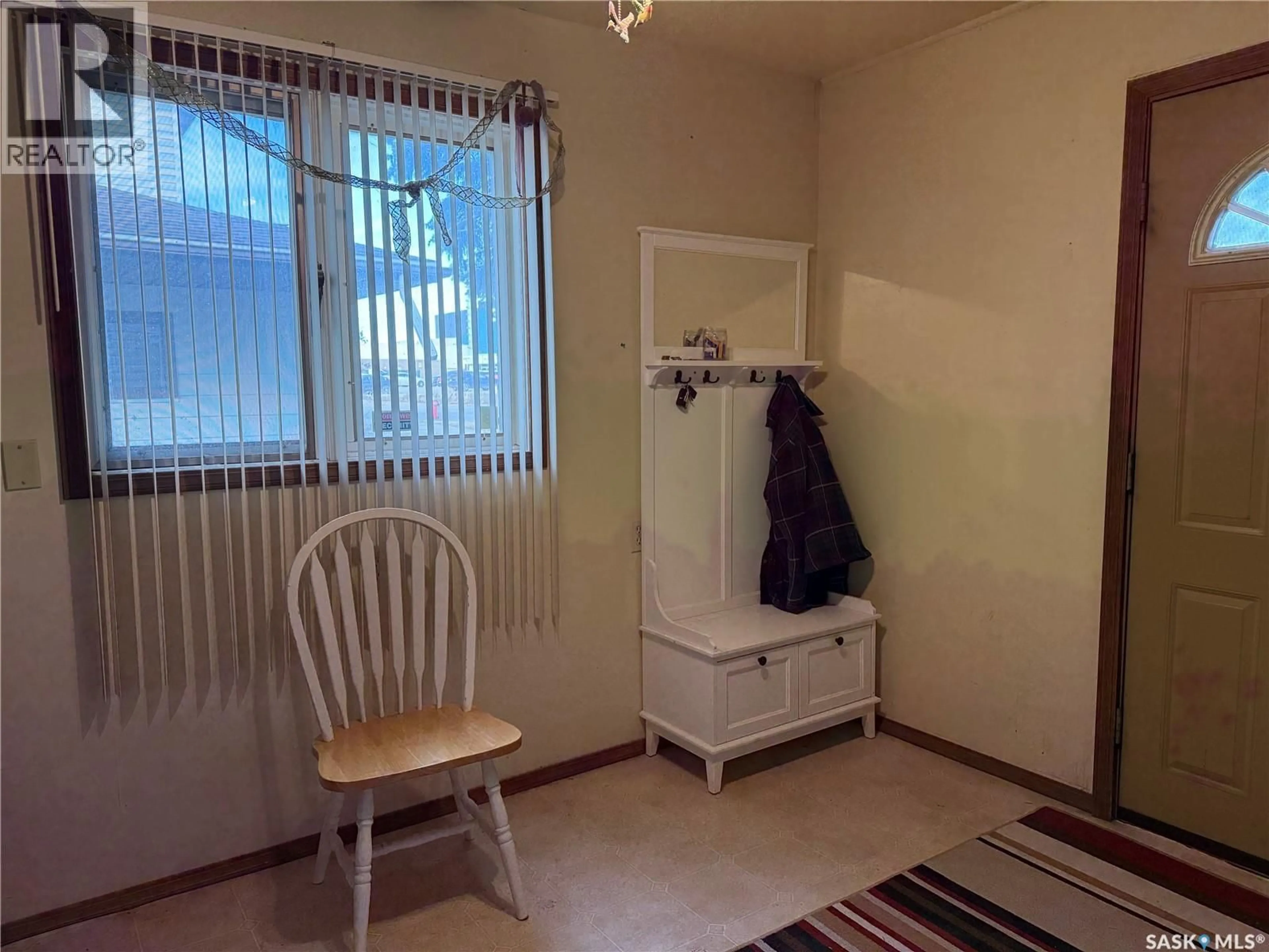 A pic of a room for 1178 CHESTNUT AVENUE, Moose Jaw Saskatchewan S6H1B1