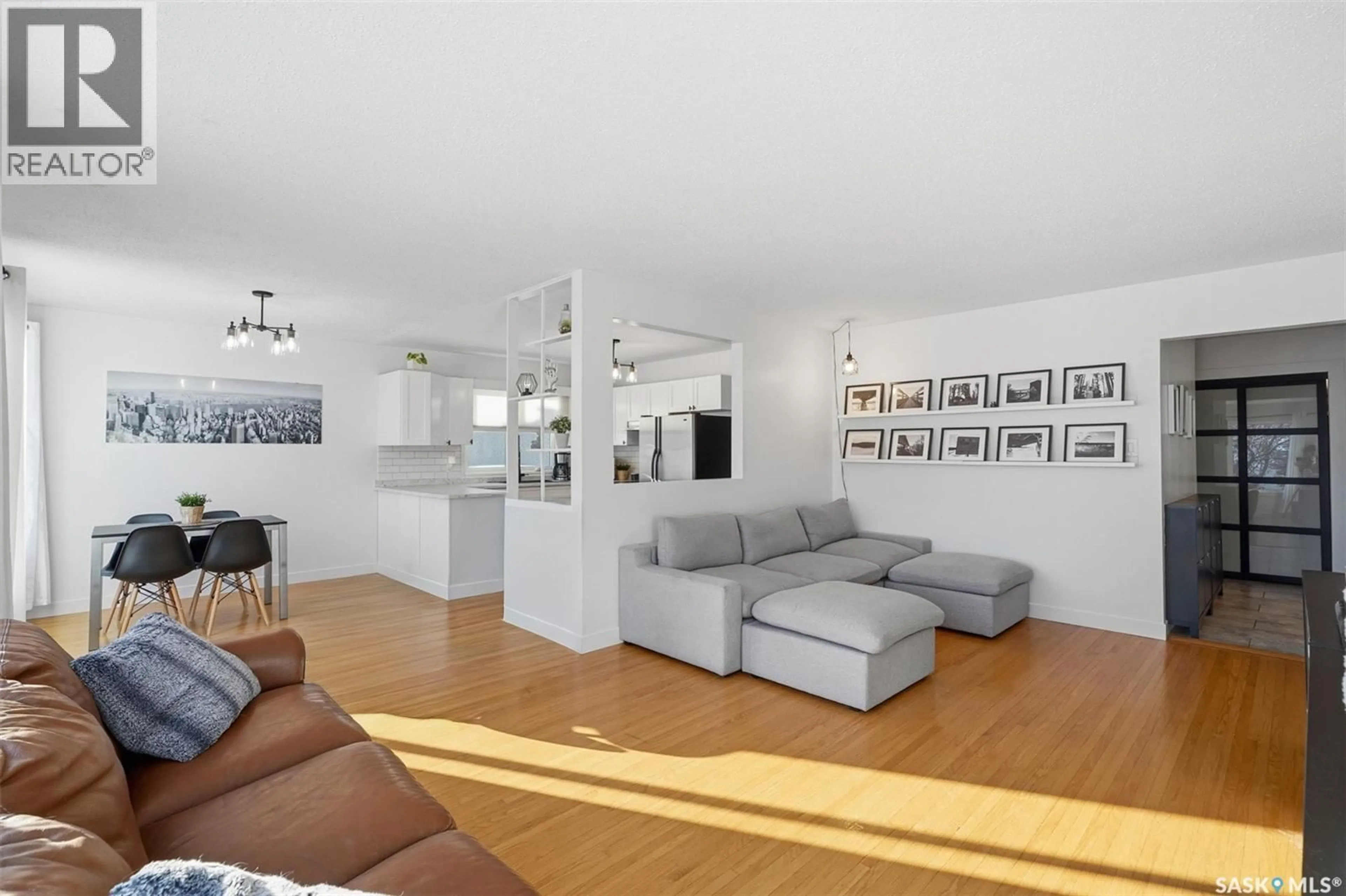 Living room with furniture, unknown for 45 PORTEOUS CRESCENT, Saskatoon Saskatchewan S7J2S7