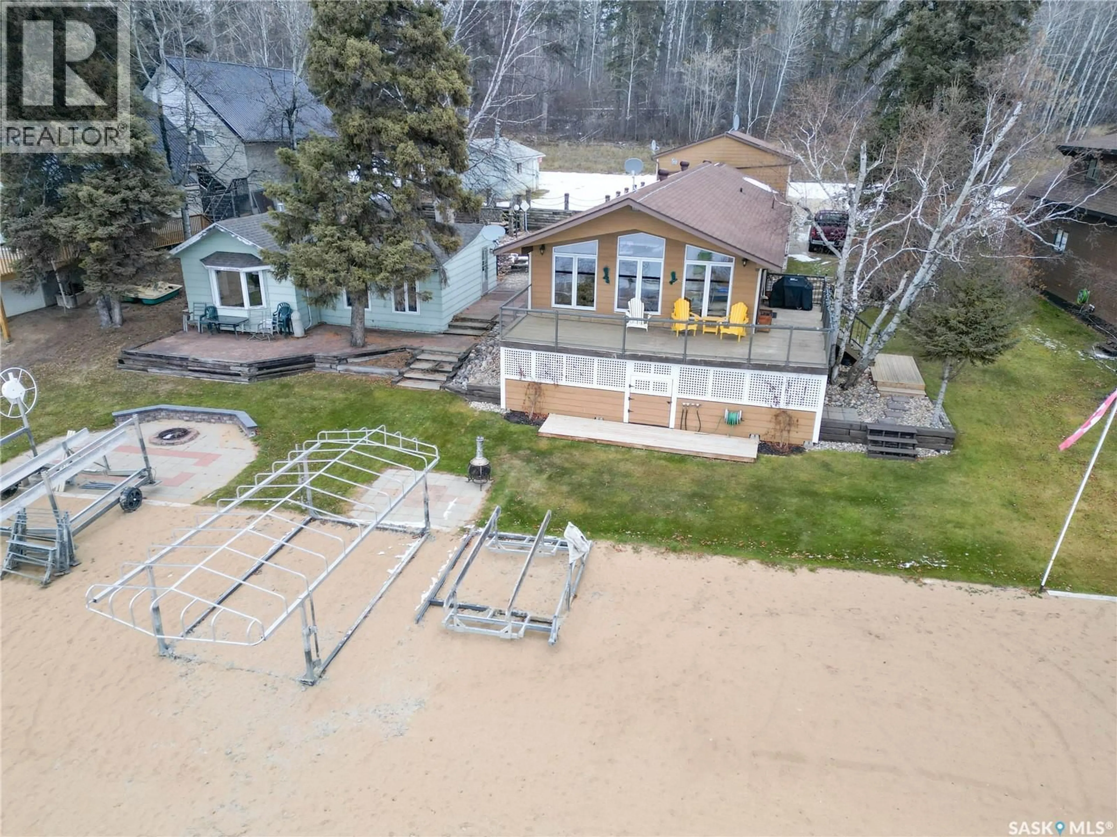 A pic from outside/outdoor area/front of a property/back of a property/a pic from drone, unknown for 318 NEIS DRIVE, Lakeland Rm No. 521 Saskatchewan S0J0N0