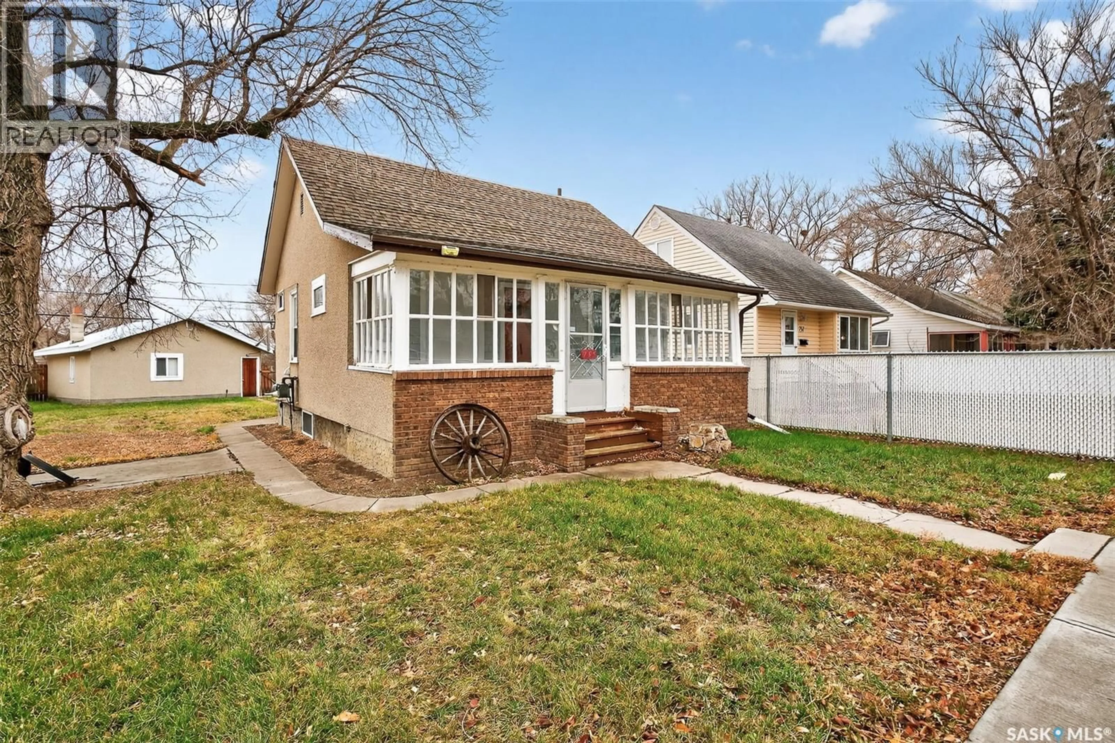 Home with vinyl exterior material, street for 759 OMINICA STREET, Moose Jaw Saskatchewan S6H0H7