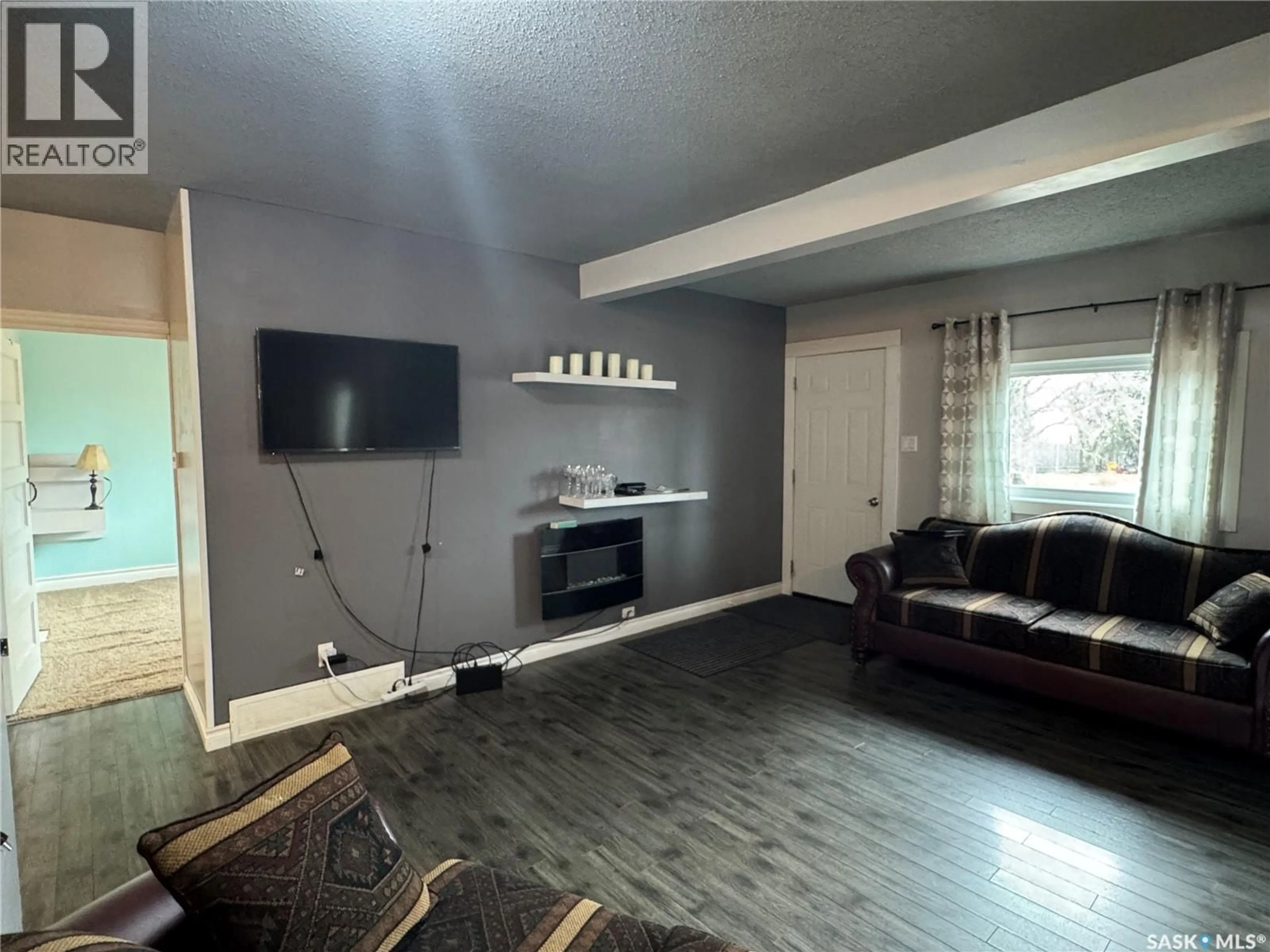 A pic of a room for 213 3RD AVENUE, Biggar Saskatchewan S0K0M0