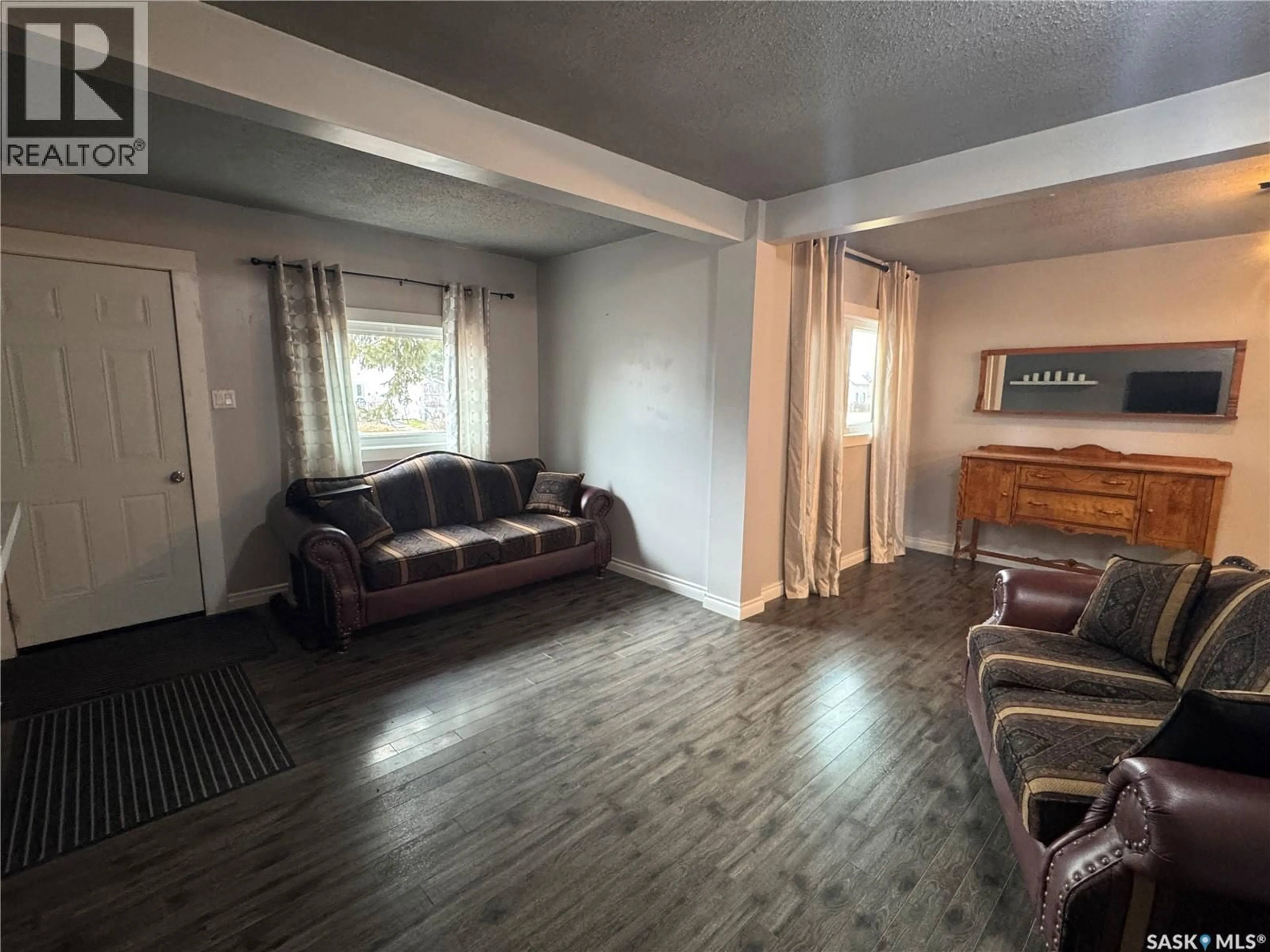 A pic of a room for 213 3RD AVENUE, Biggar Saskatchewan S0K0M0