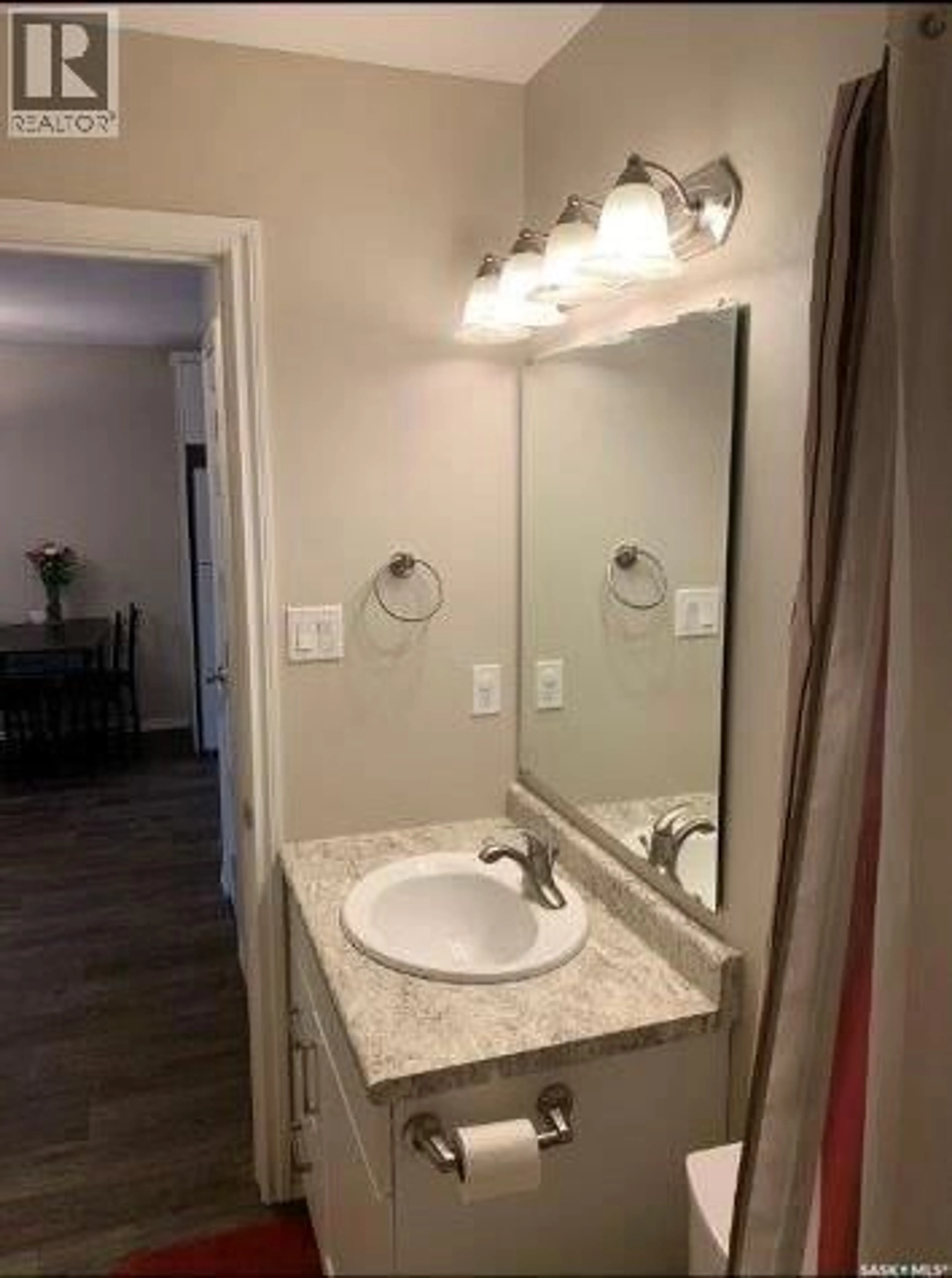 Standard bathroom, unknown for 72 - 29 CAMERON WAY, Yorkton Saskatchewan S3N2X3