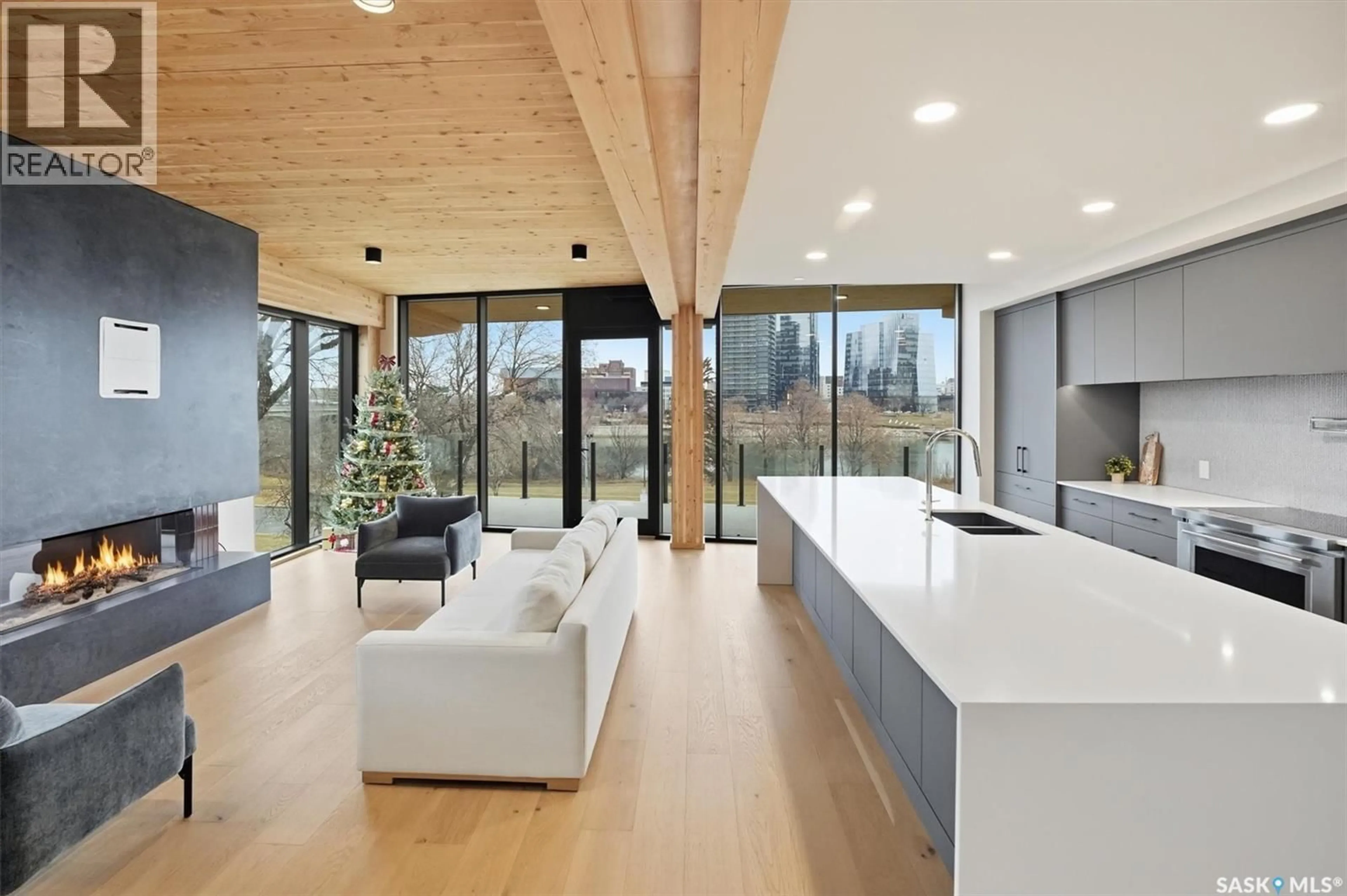 Open concept kitchen, unknown for 3 212 SASKATCHEWAN CRESCENT E, Saskatoon Saskatchewan S7N0X6