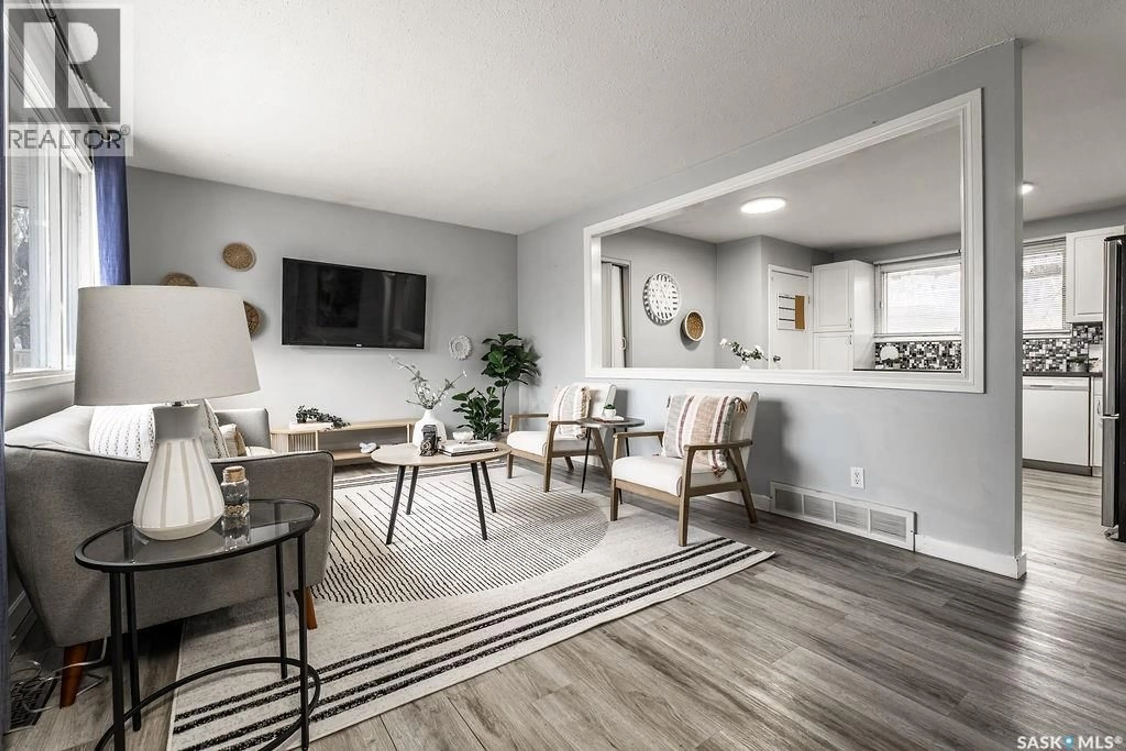 Unknown for 124 MCMASTER CRESCENT, Saskatoon Saskatchewan S7H4E2