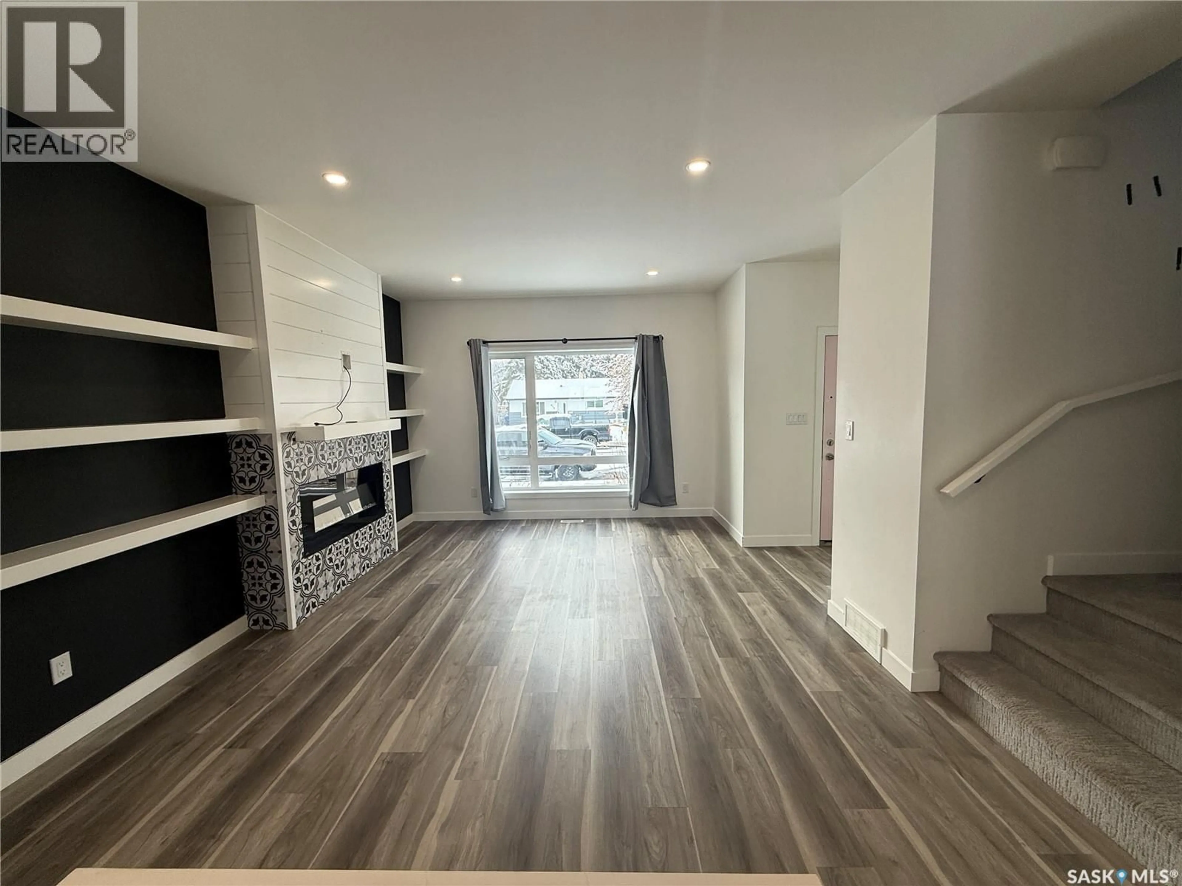 A pic of a room for 822 S AVENUE N, Saskatoon Saskatchewan S7L3A4