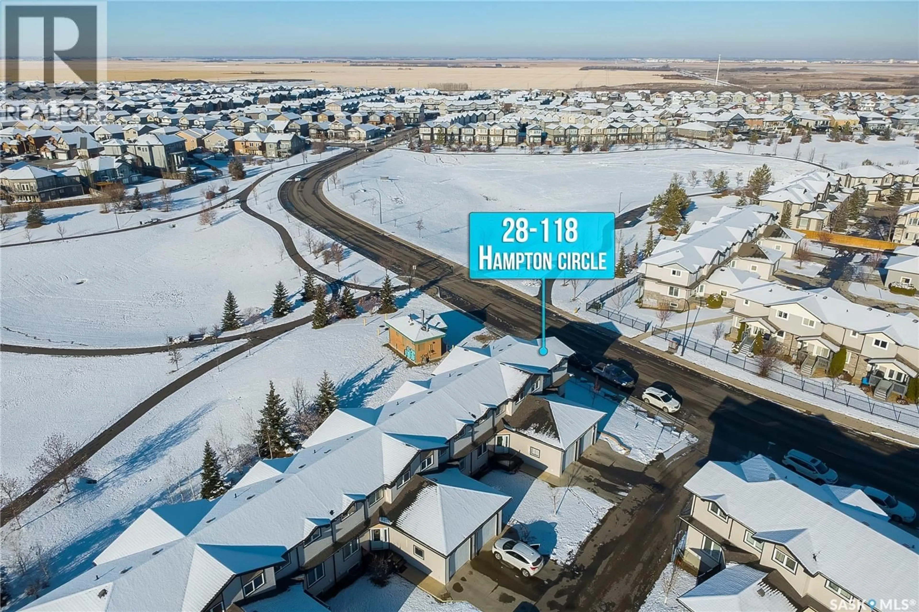 A pic from outside/outdoor area/front of a property/back of a property/a pic from drone, street for 28 118 HAMPTON CIRCLE, Saskatoon Saskatchewan S7R0C9