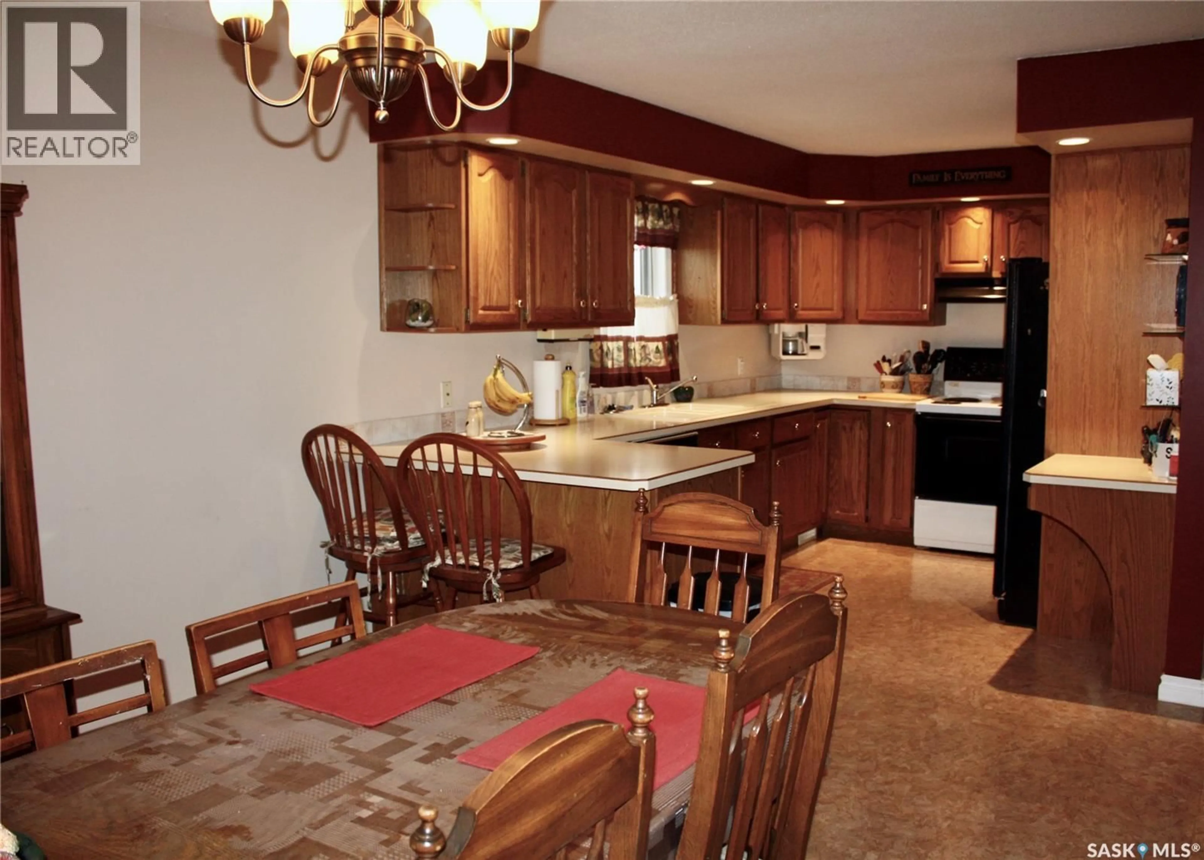 Unknown for 31 QUEEN STREET, Clavet Saskatchewan S0K0Y0