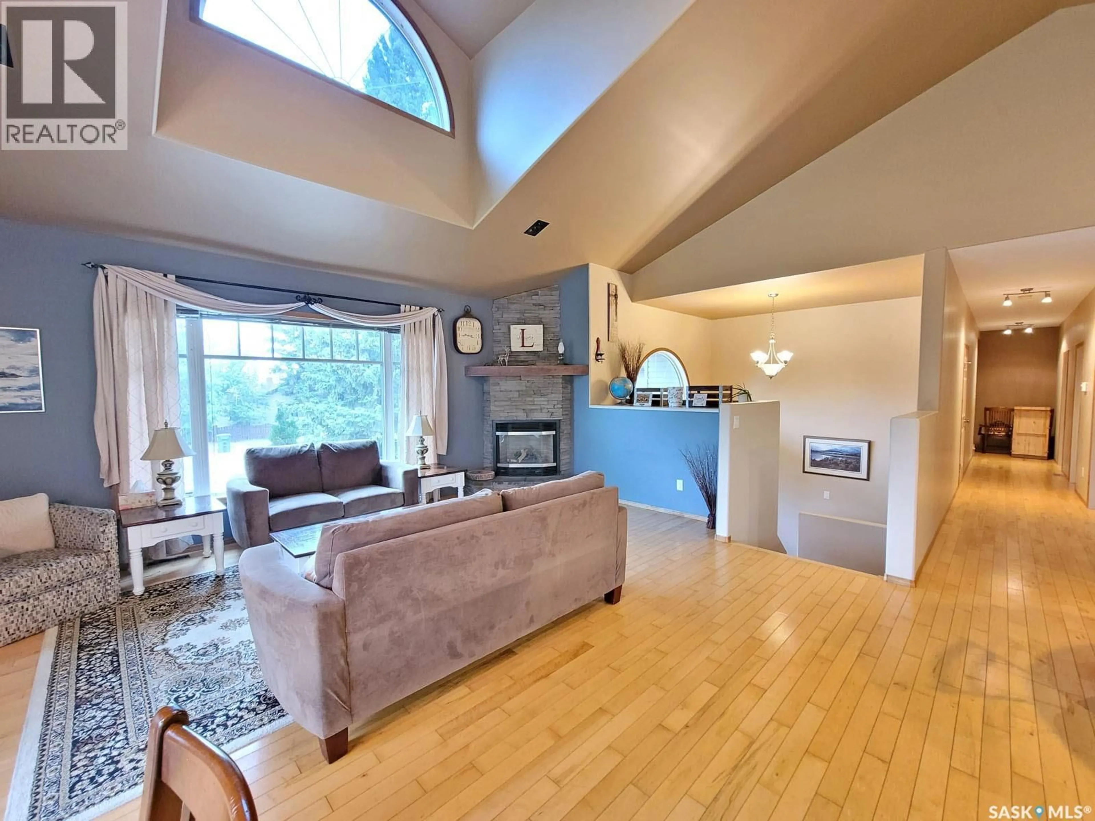 Living room with furniture, unknown for 717 3RD AVENUE, Meadow Lake Saskatchewan S9X1A5