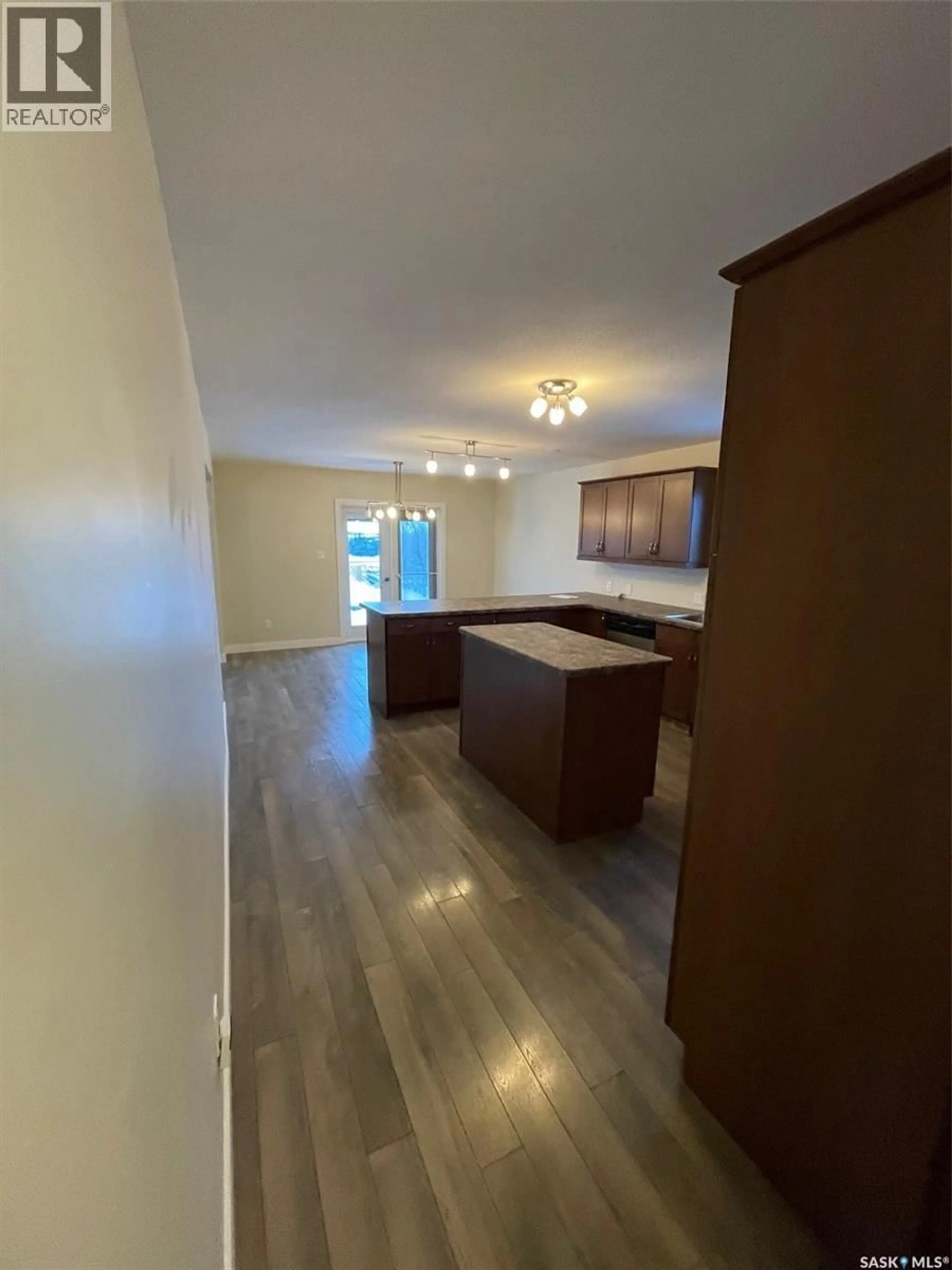 A pic of a room for 431 VAUGHAN STREET, Moose Jaw Saskatchewan S6H5N1