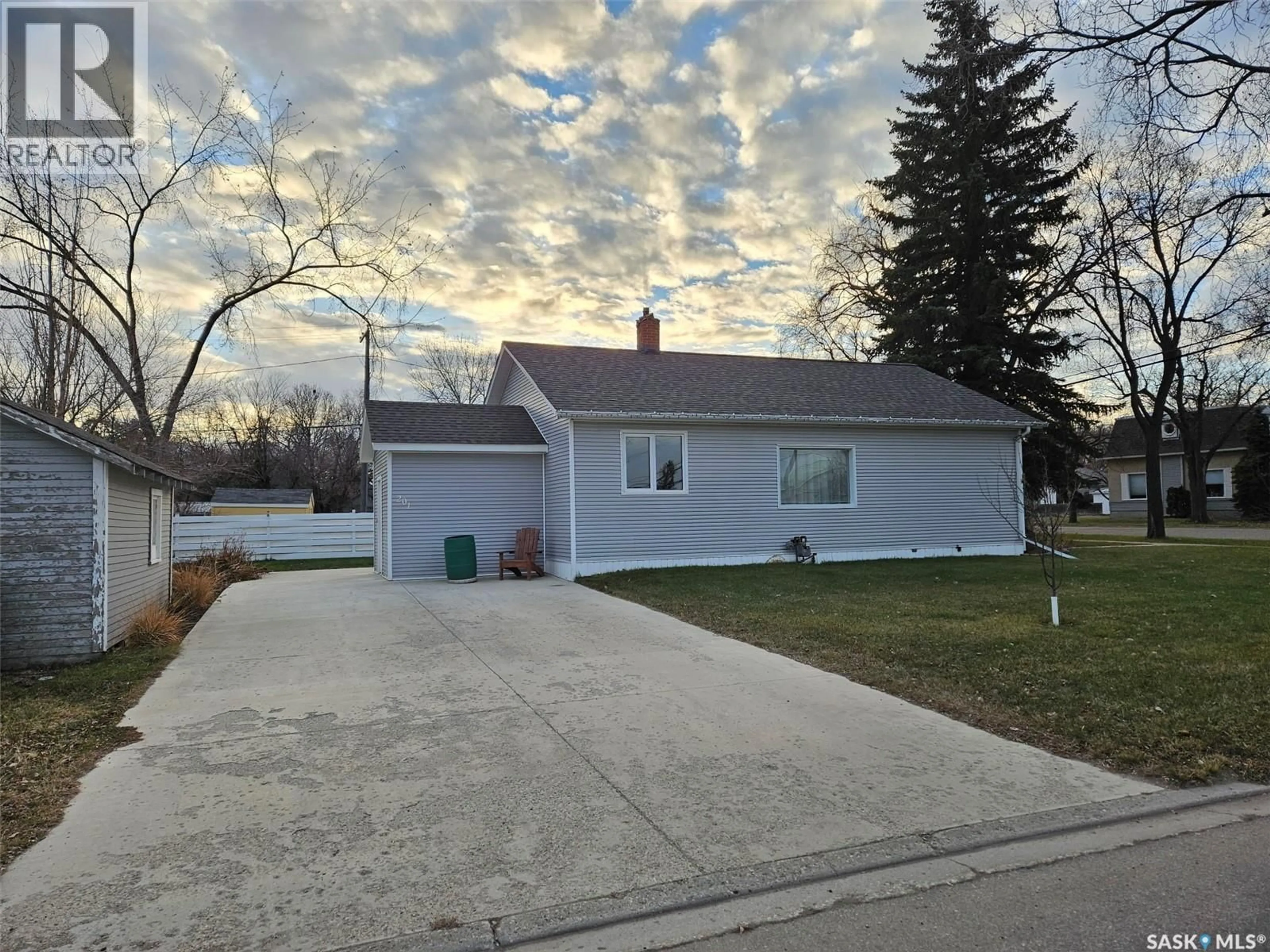 Unknown for 201 SOURIS AVENUE, Carlyle Saskatchewan S0C0R0