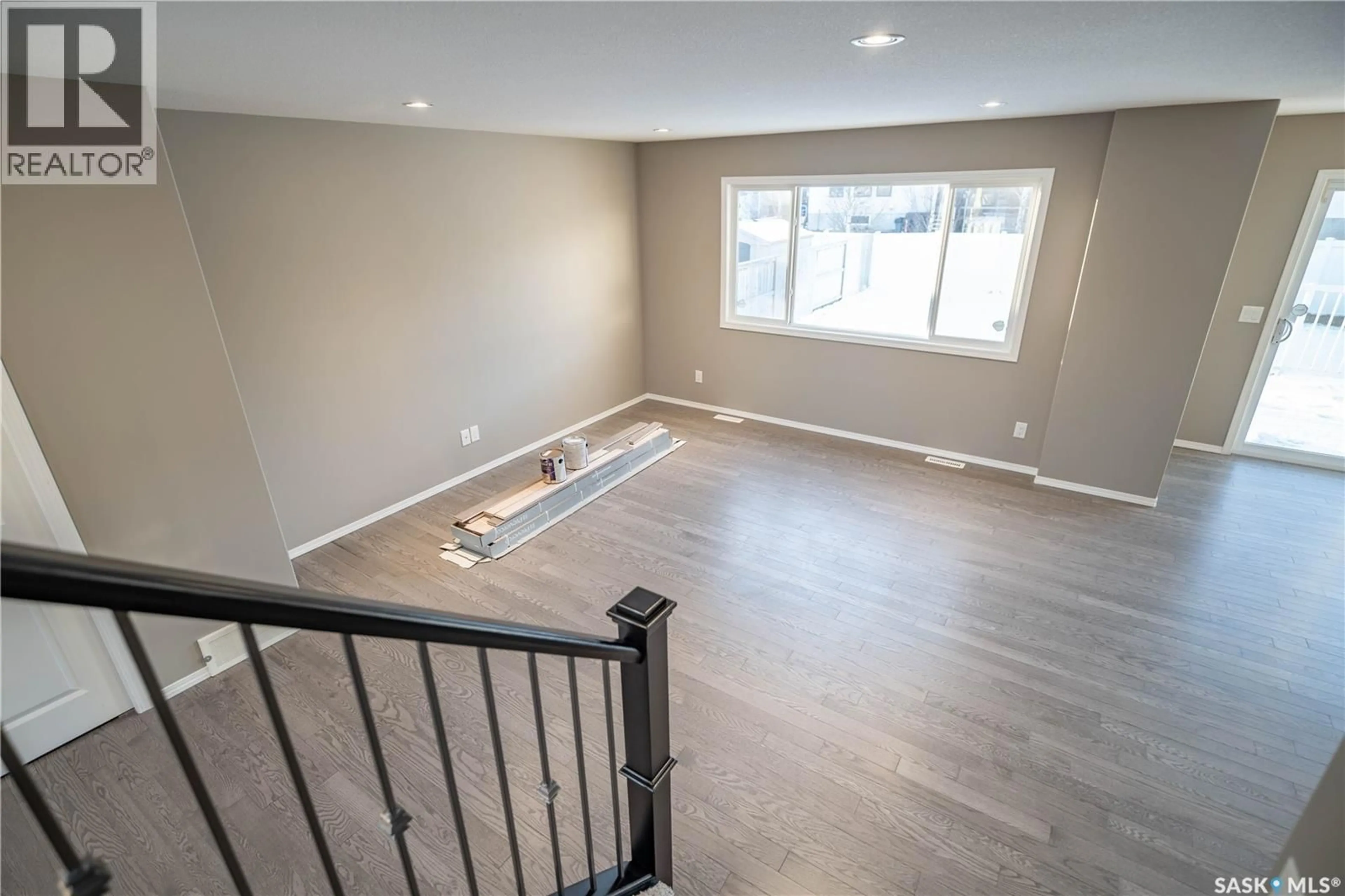 A pic of a room for 922 HUNTER ROAD, Saskatoon Saskatchewan S7T0E6