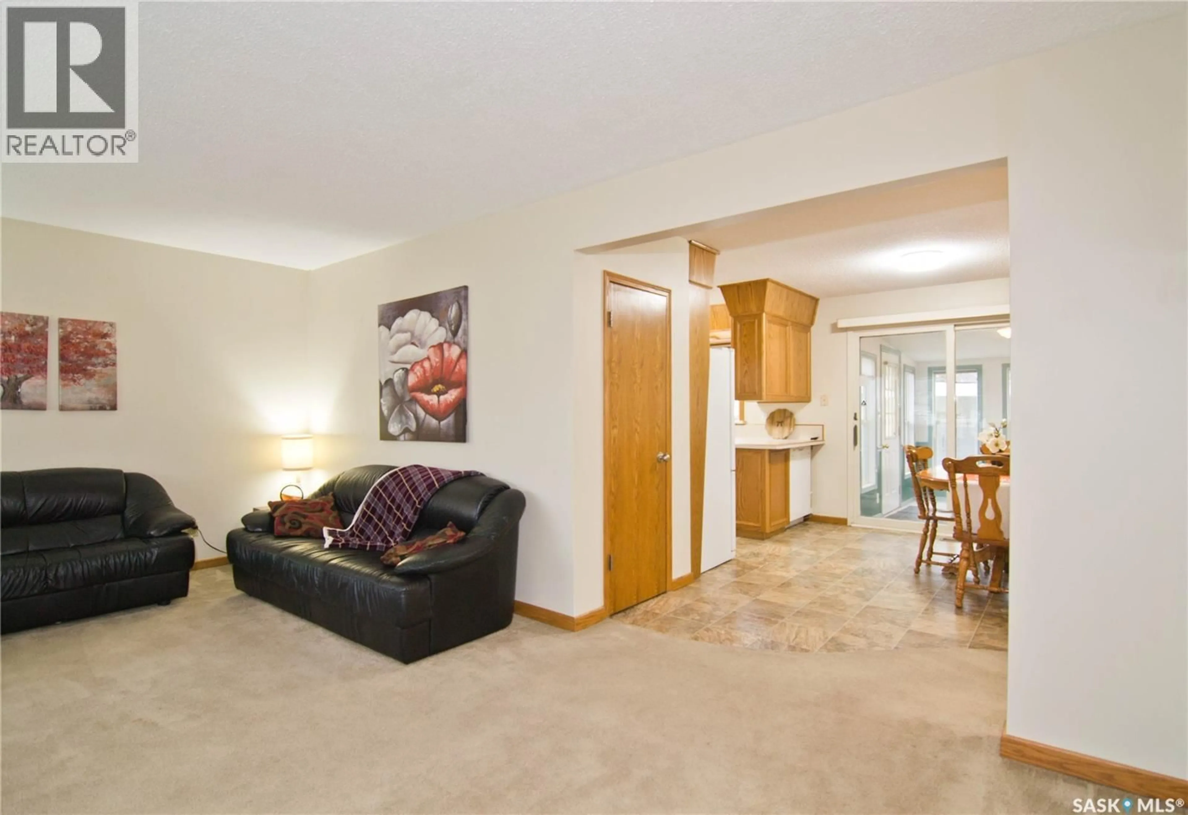 Living room with furniture, unknown for 409 GARNET STREET, Regina Saskatchewan S4R3T2