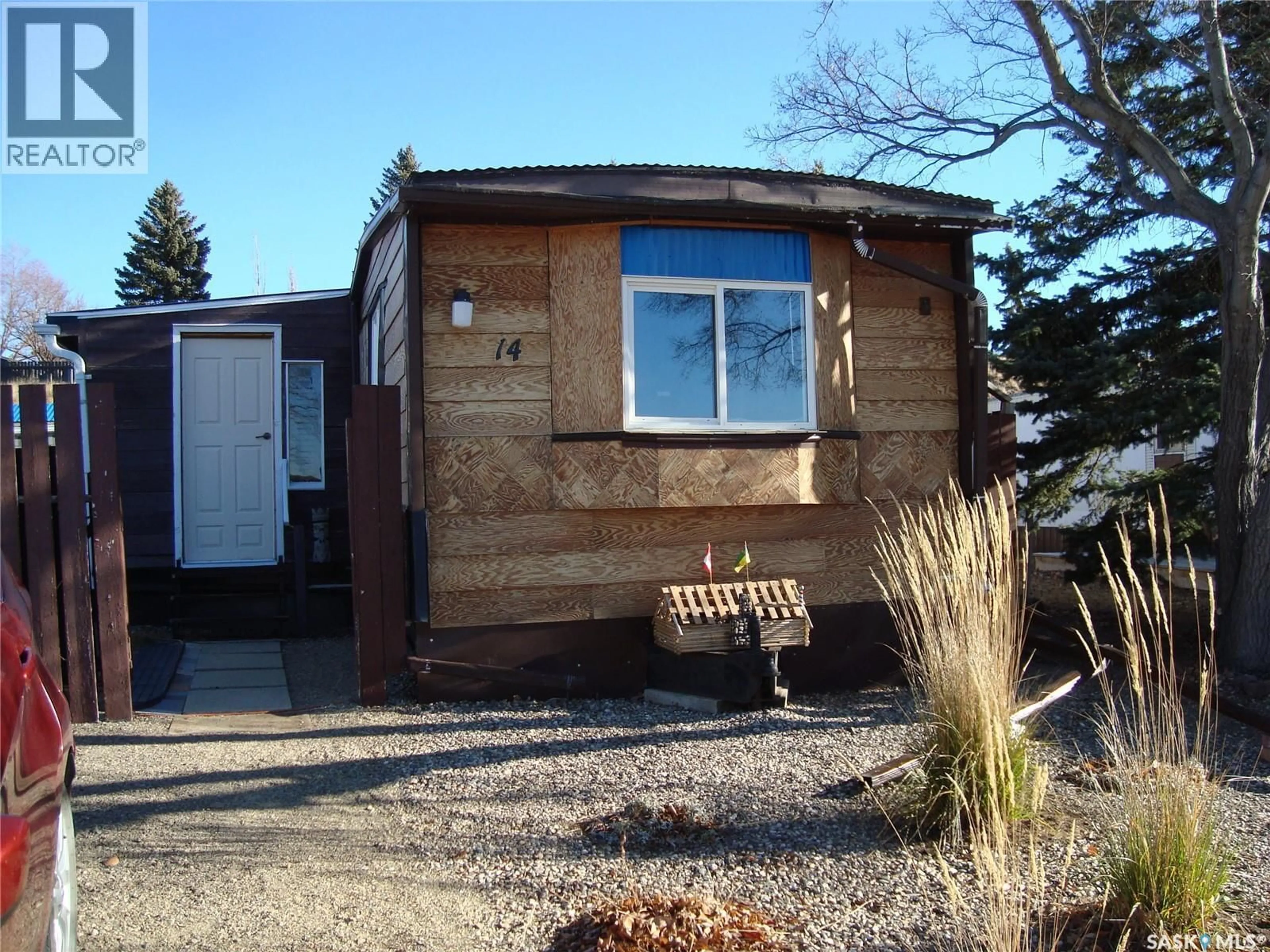 Shed for NW - 14 701 11TH AVENUE, Swift Current Saskatchewan S9H4M5