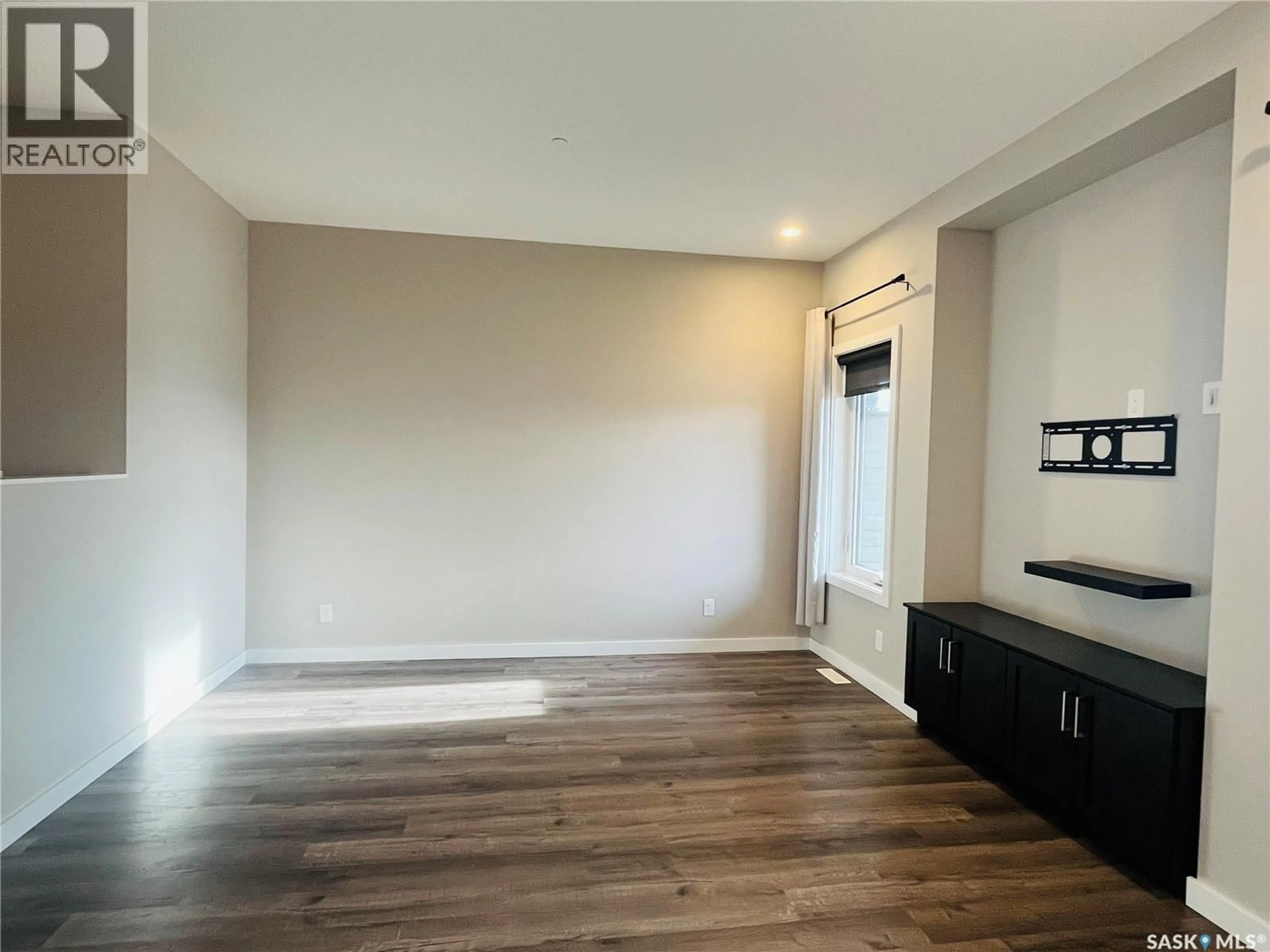 A pic of a room for 505 DOUGLAS DRIVE, Swift Current Saskatchewan S9H5R6