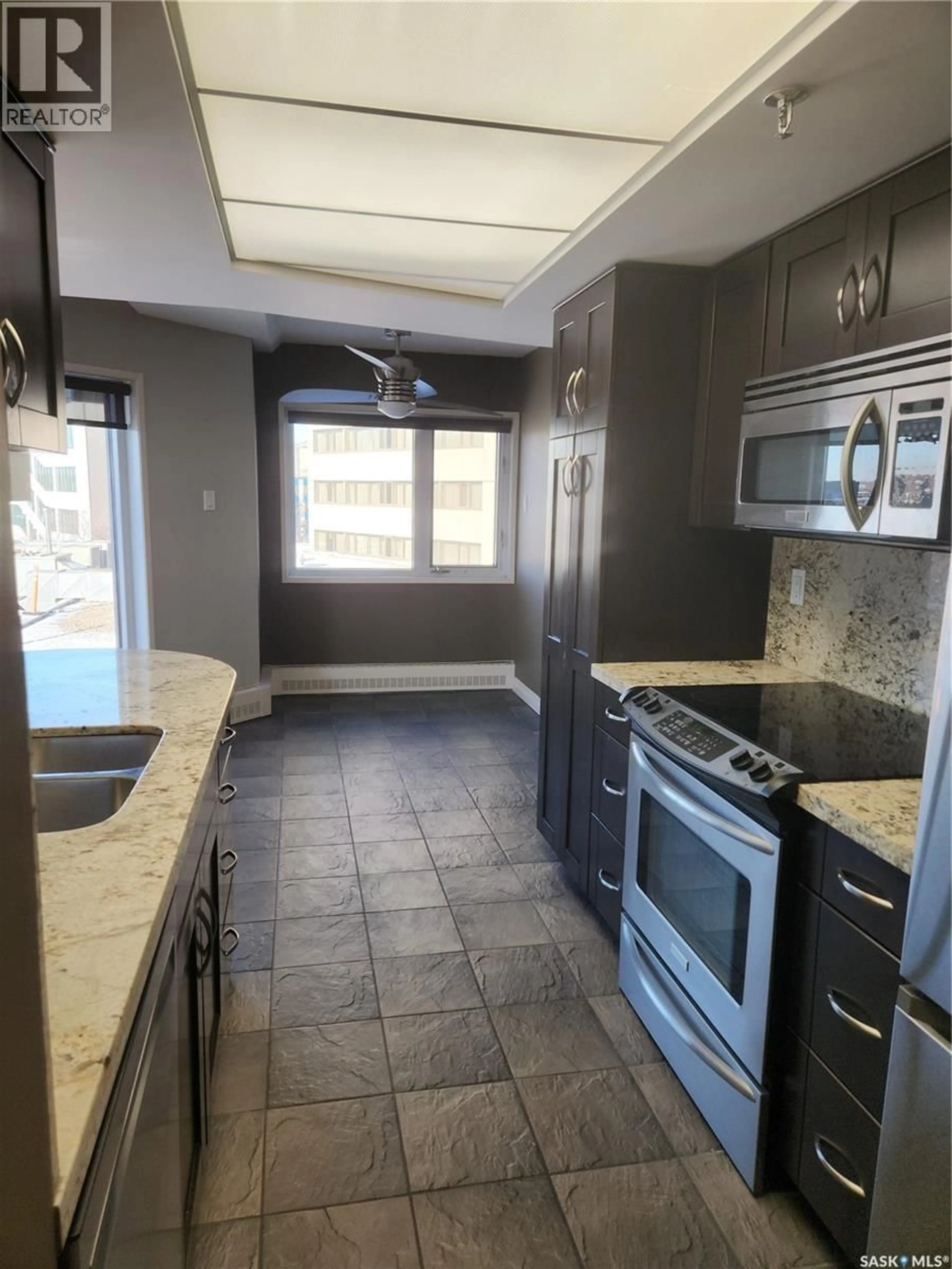 Unknown for 424 - 570 SPADINA CRESCENT, Saskatoon Saskatchewan S7K6X7