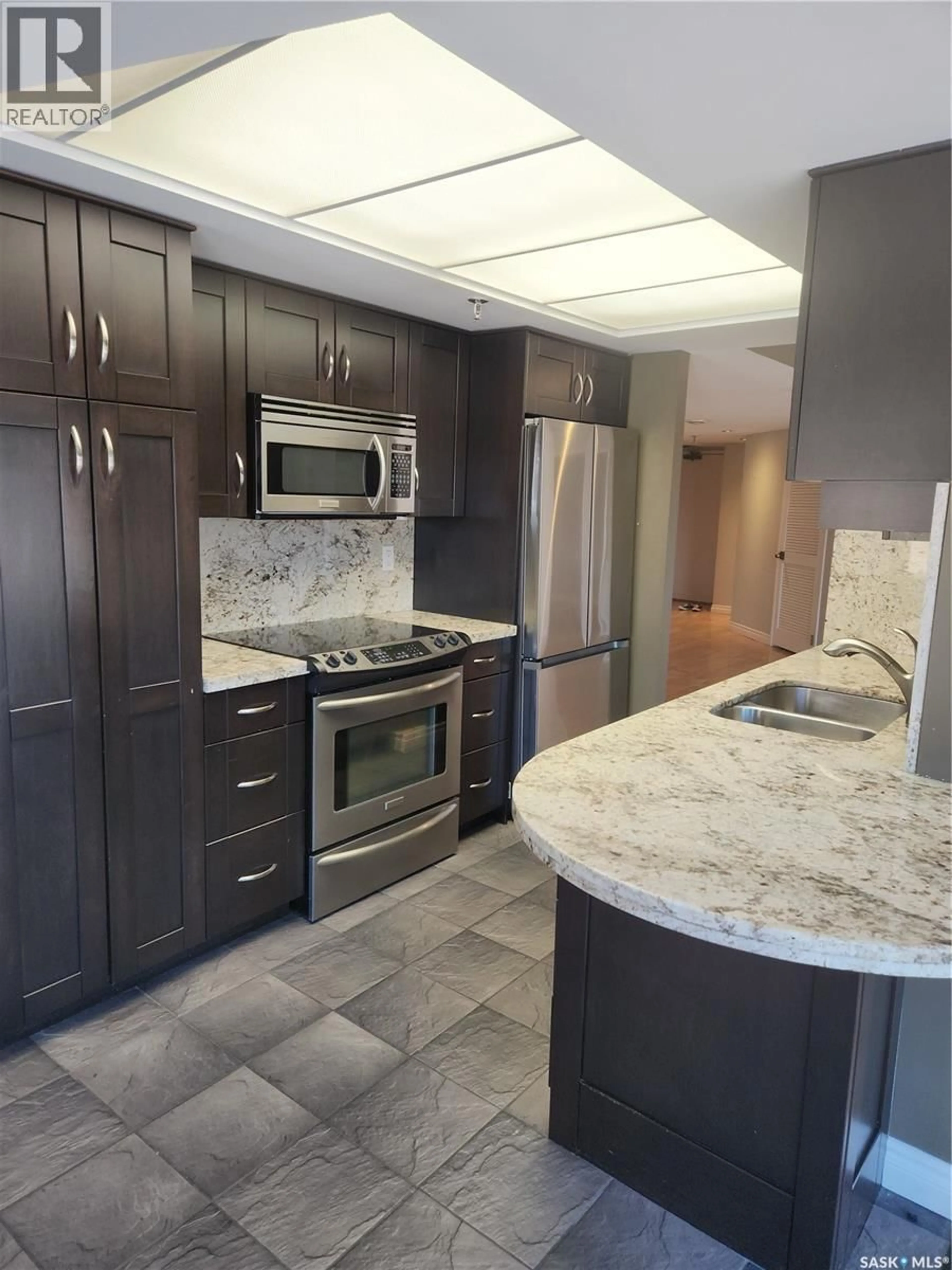 Unknown for 424 - 570 SPADINA CRESCENT, Saskatoon Saskatchewan S7K6X7