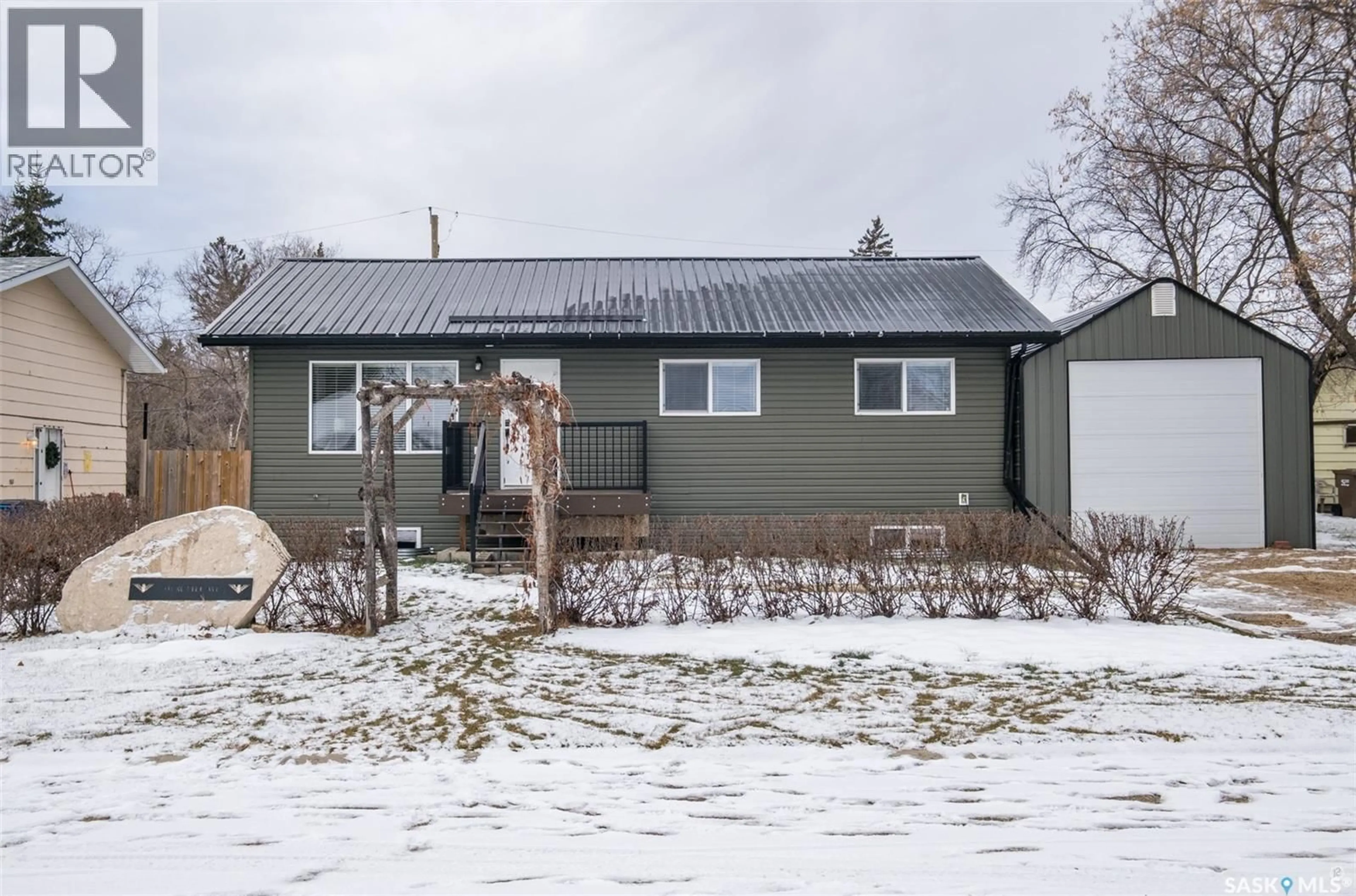Unknown for 335 RUTTLE AVENUE, Kinistino Saskatchewan S0J1H0