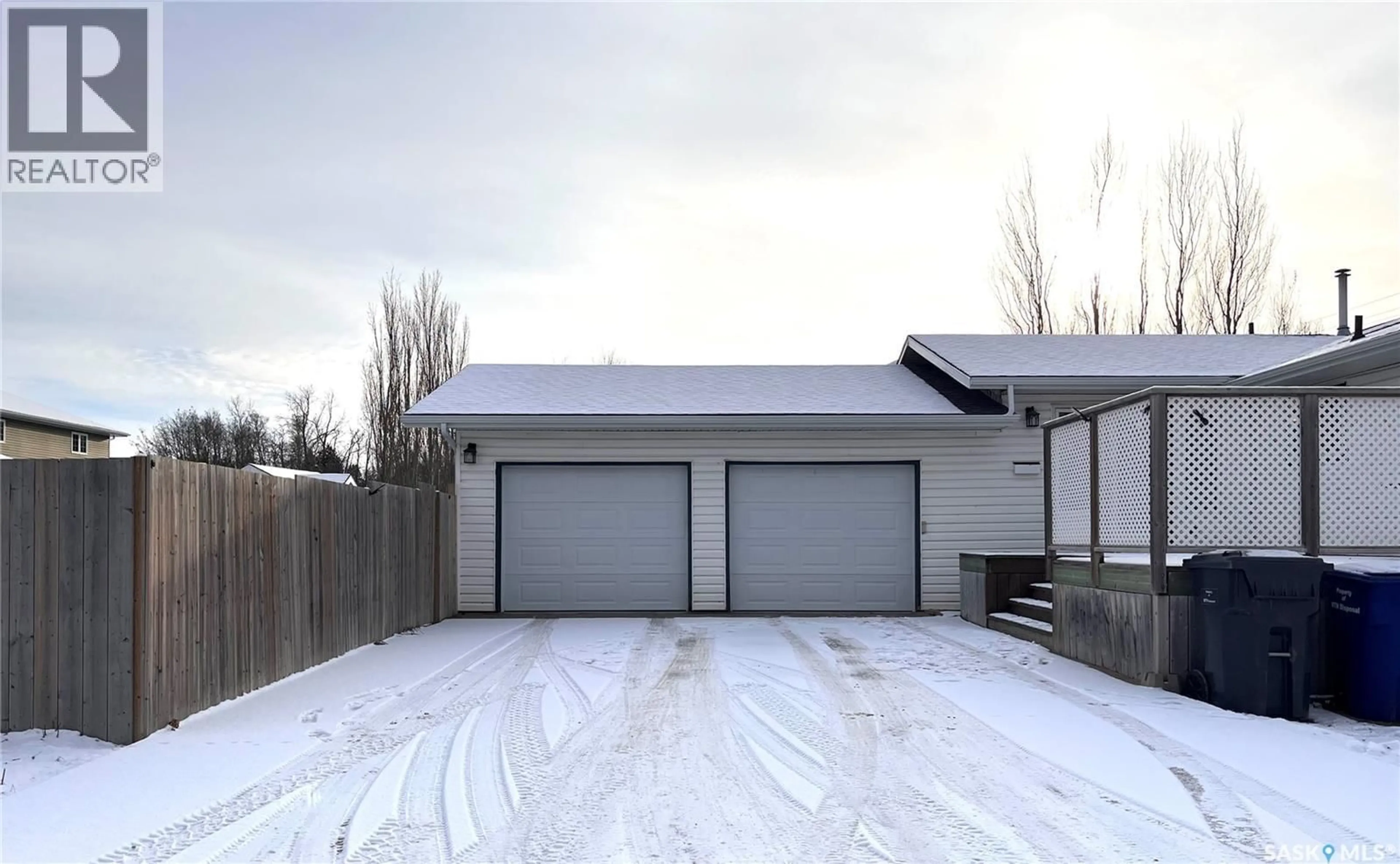 Unknown for 109 6TH STREET, Nipawin Saskatchewan S0E1E0