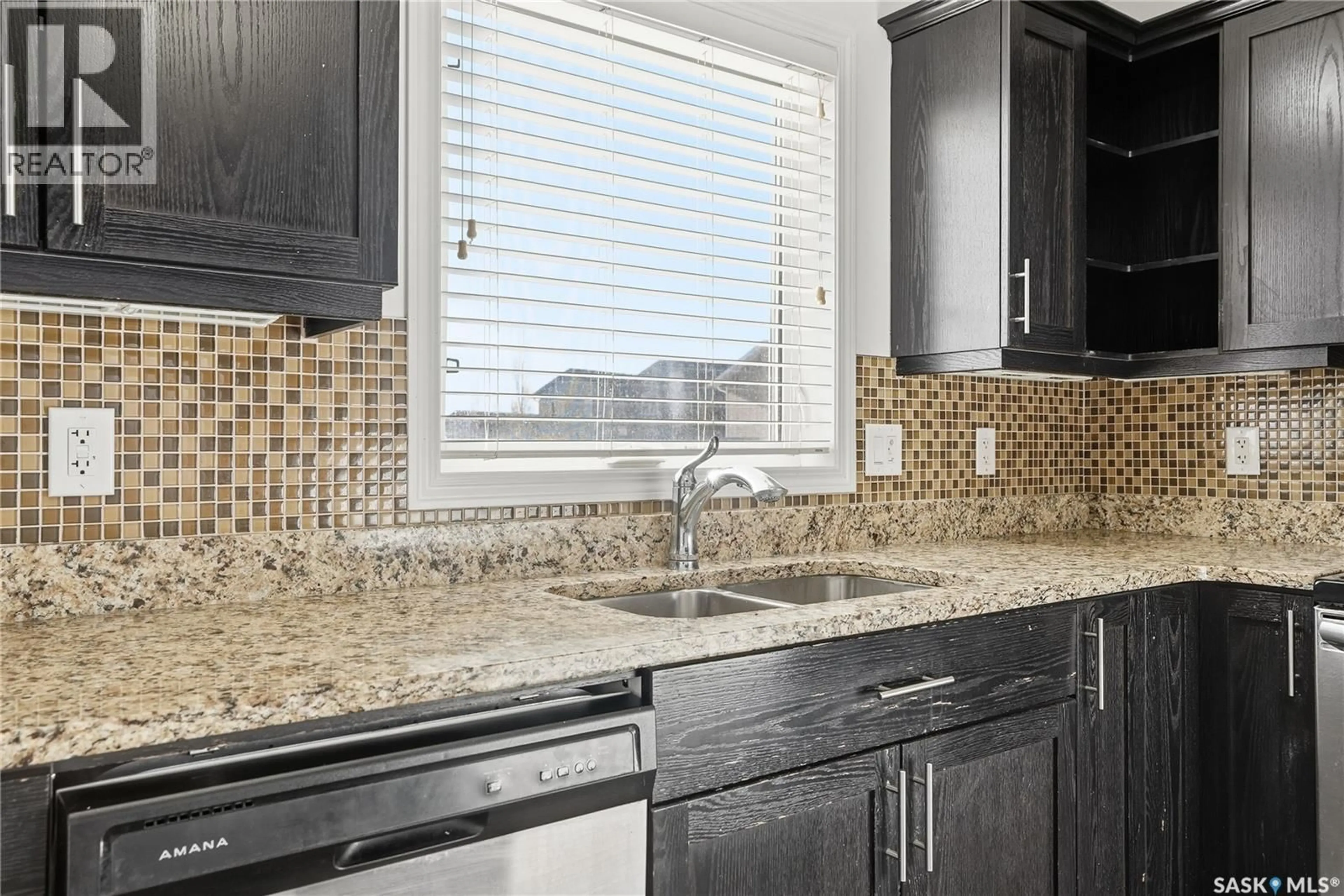 Unknown for 514 KLASSEN CRESCENT, Saskatoon Saskatchewan S7R0G2