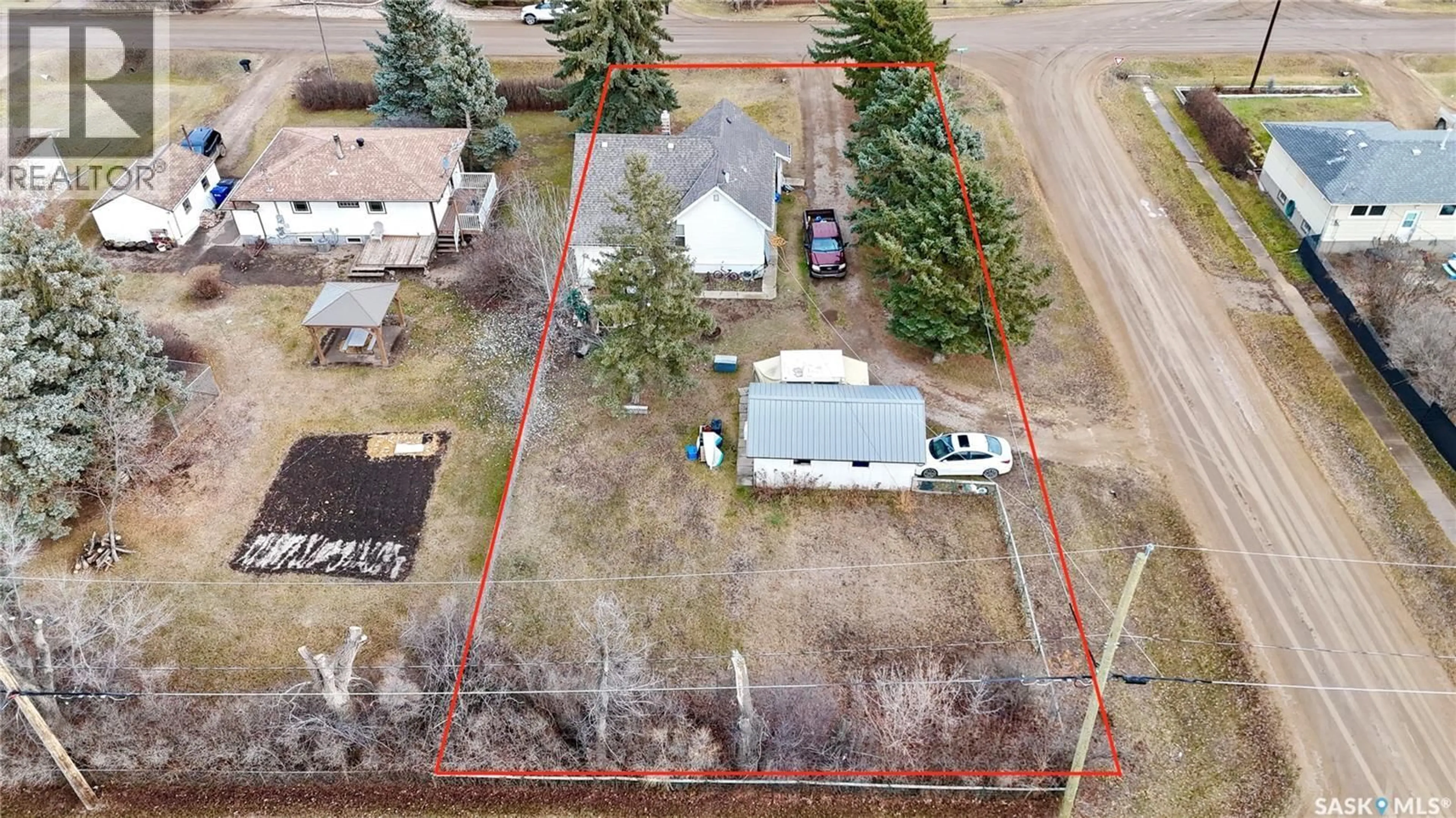 A pic from outside/outdoor area/front of a property/back of a property/a pic from drone, street for 260 FERGUSON STREET, Craik Saskatchewan S0G0V0