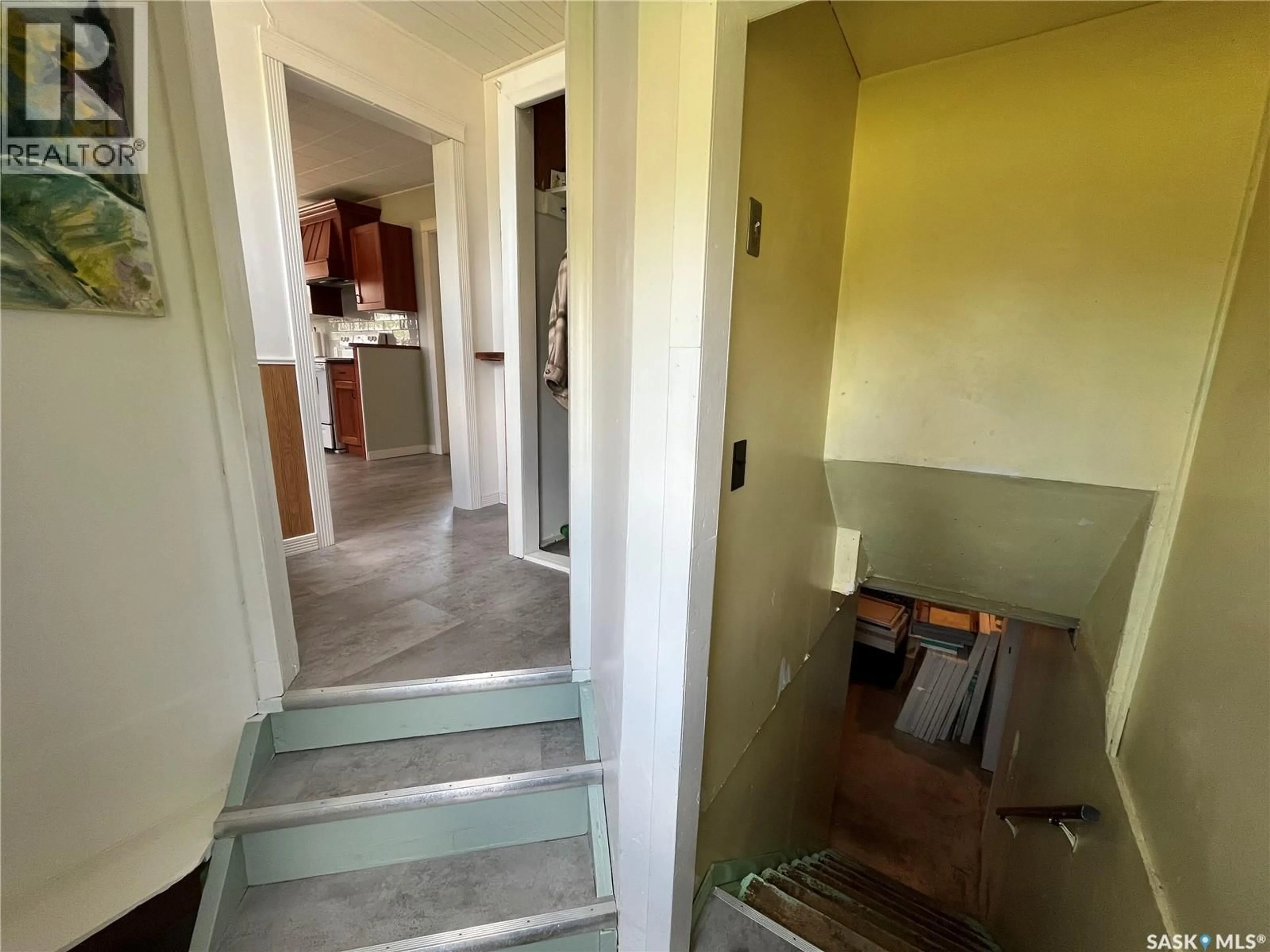 Unknown for 307 1ST AVENUE, St. Walburg Saskatchewan S0M2T0