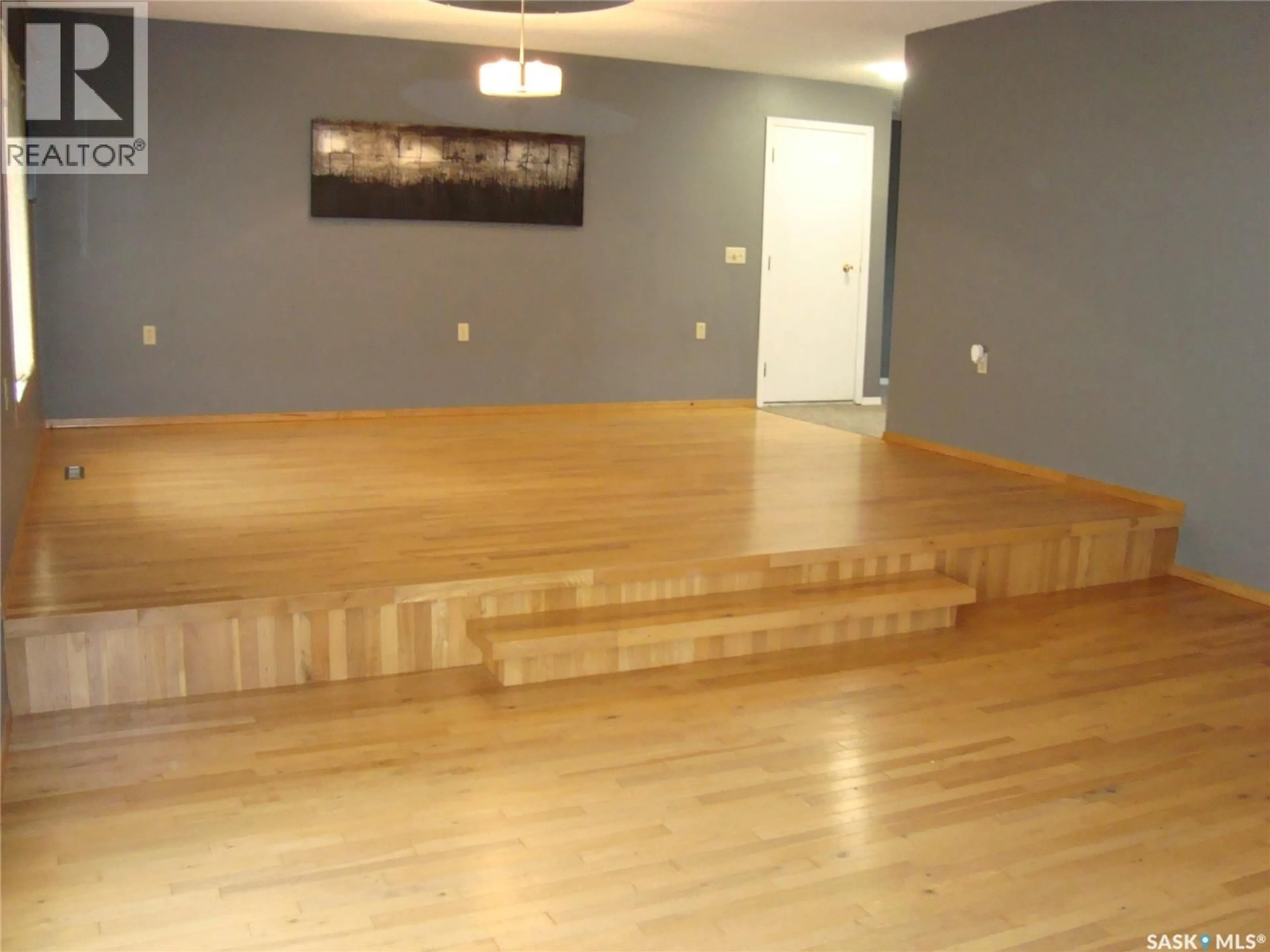 A pic of a room for 105 4TH AVENUE, Kyle Saskatchewan S0L1T0