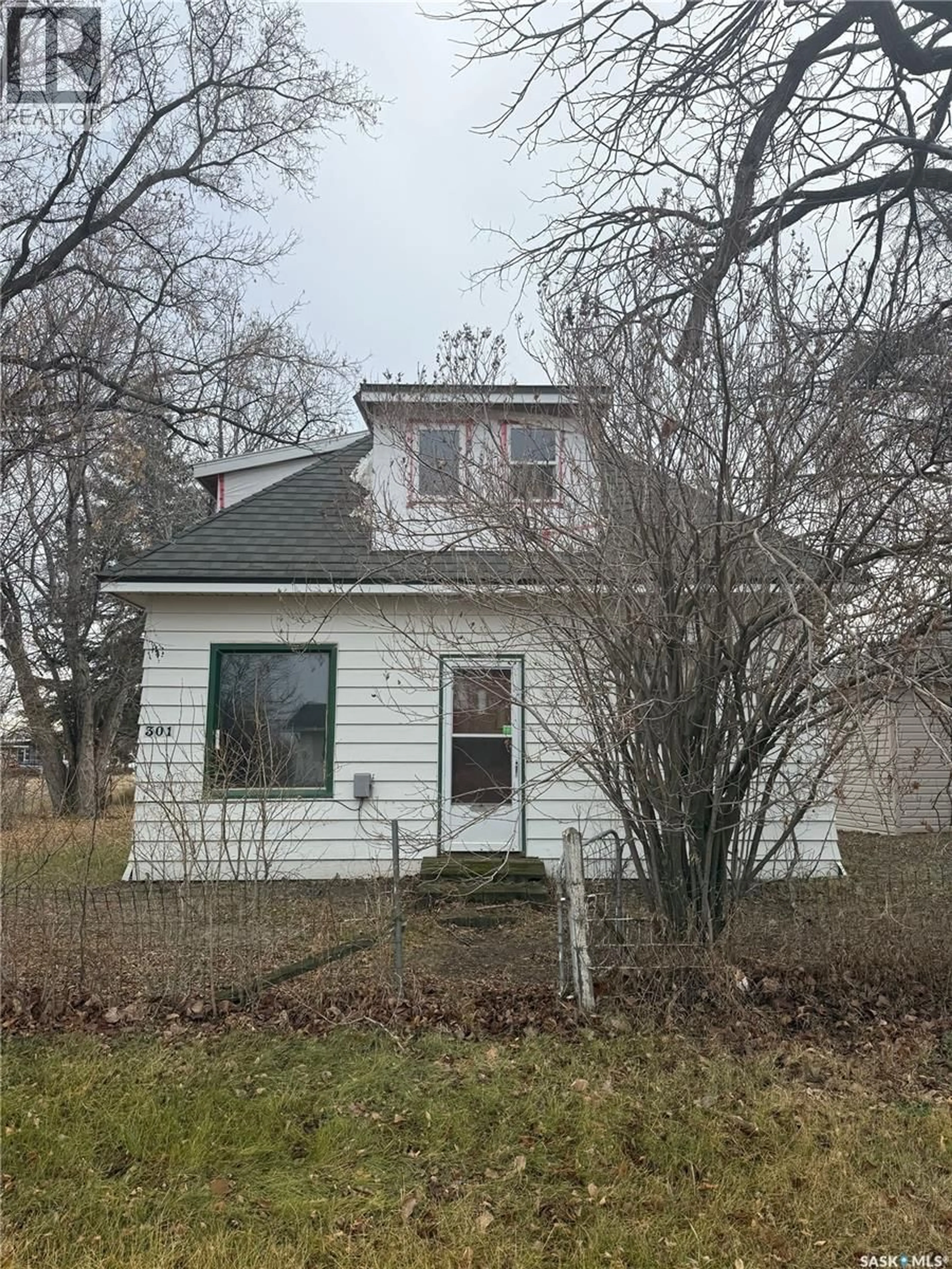 Unknown for 301 2ND STREET, Craik Saskatchewan S0G0V0