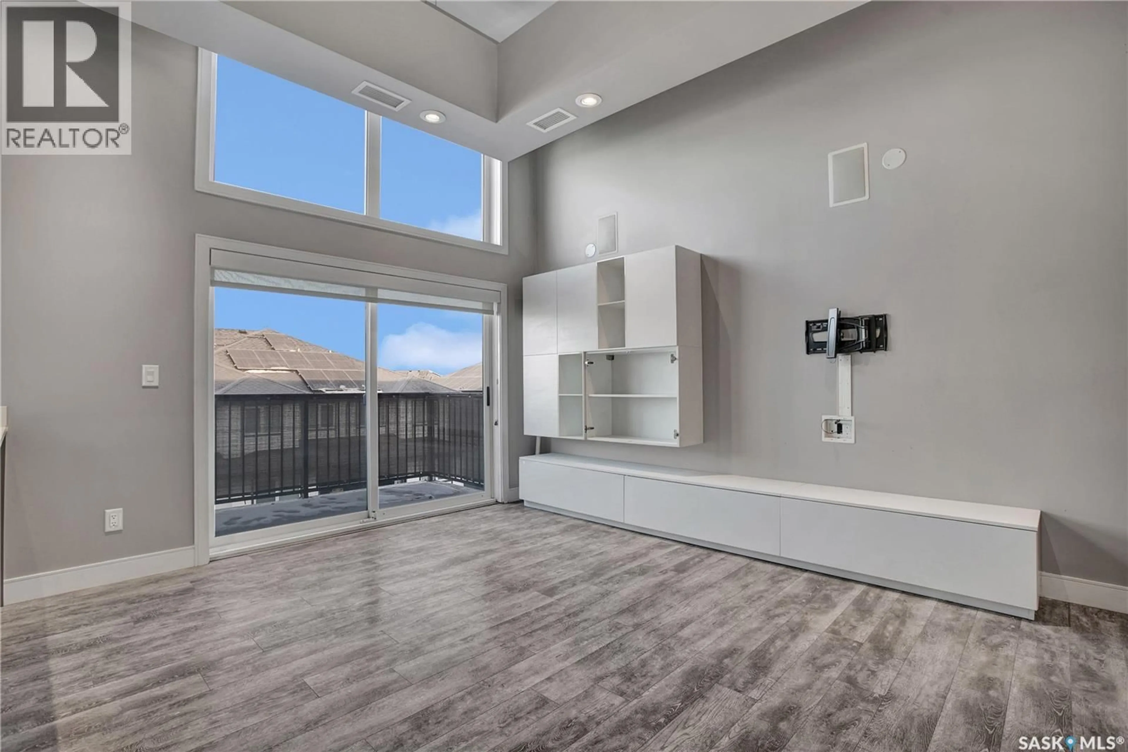 A pic of a room for 419 - 306 WILLOWGROVE SQUARE, Saskatoon Saskatchewan S7W0T2