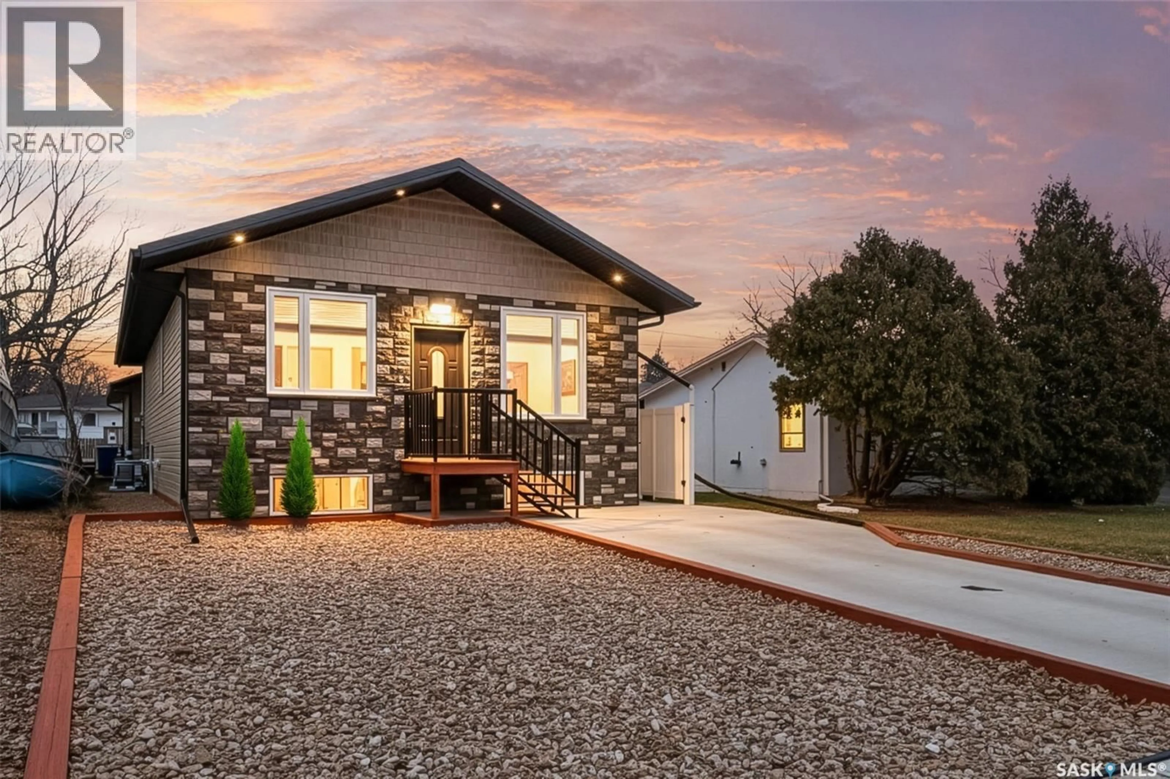 Home with brick exterior material, street for 1148 HOCHELAGA STREET, Moose Jaw Saskatchewan S6J2J2