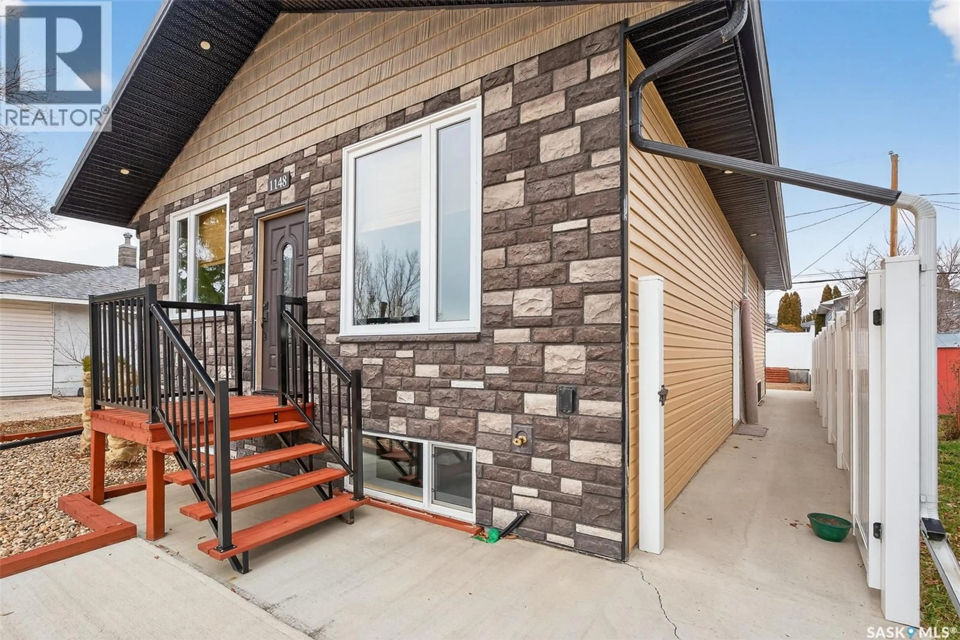 Home with brick exterior material, street for 1148 HOCHELAGA STREET, Moose Jaw Saskatchewan S6J2J2