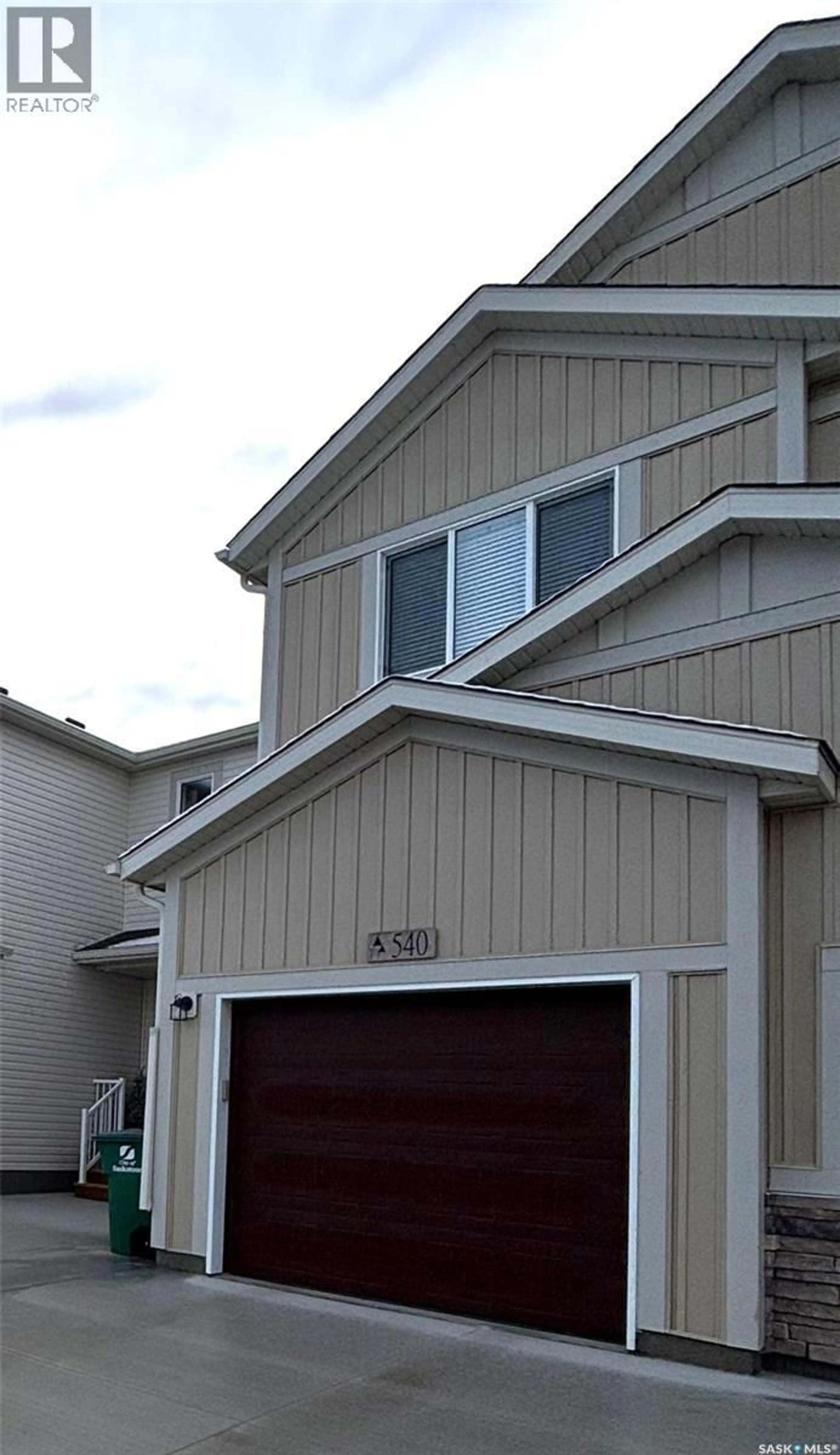 Home with vinyl exterior material, street for 540 MYLES HEIDT MANOR, Saskatoon Saskatchewan S7W0Z4